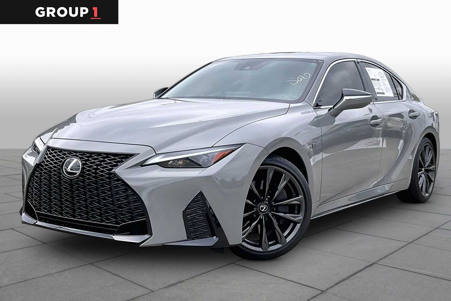 2025 Lexus IS 350