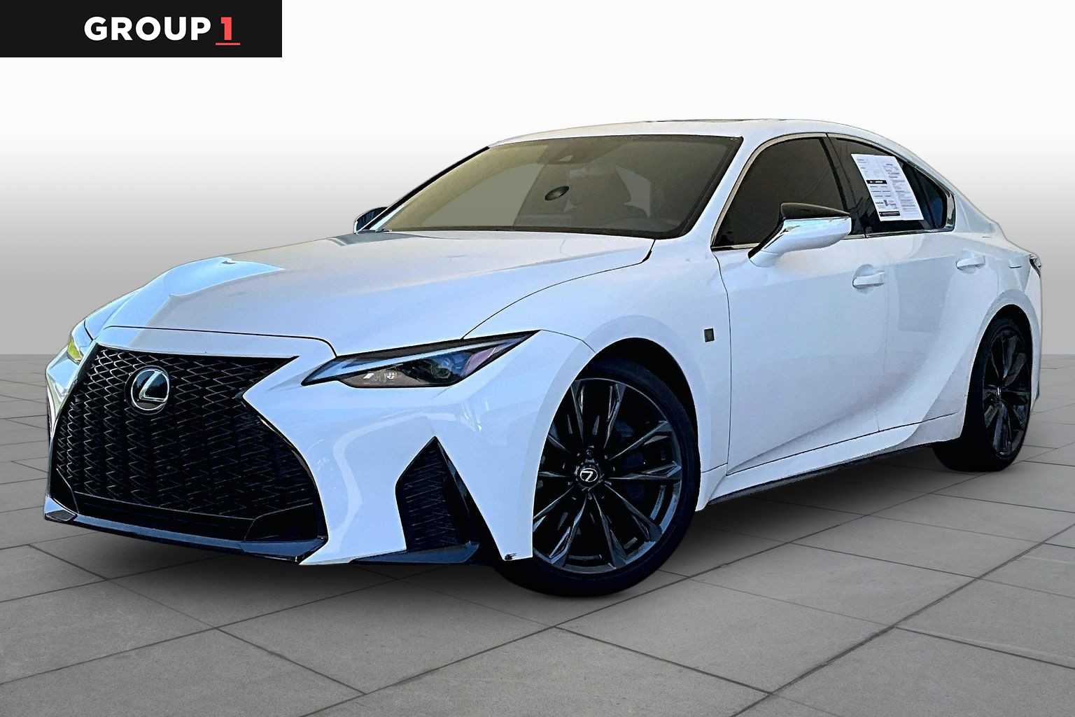 2025 Lexus IS 350