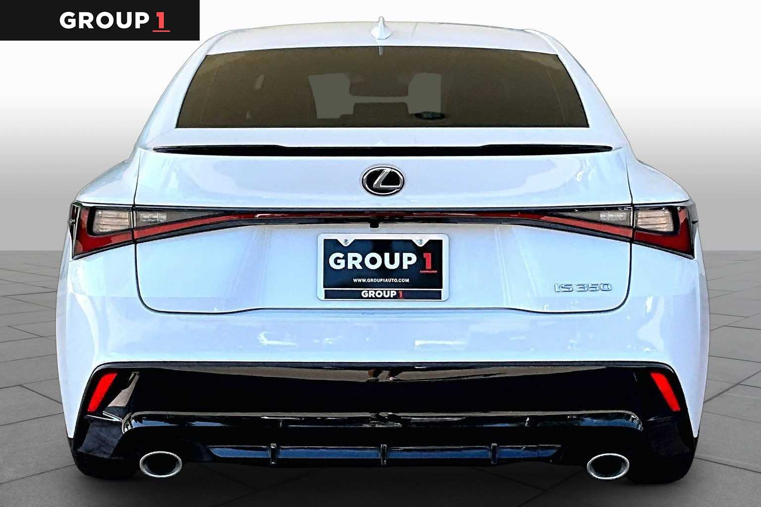 2025 Lexus IS 350 photo 5 of 35