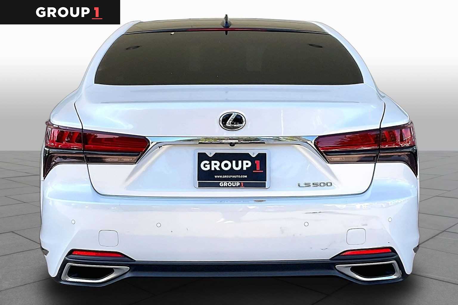 2022 Lexus LS 500 photo 5 of 34