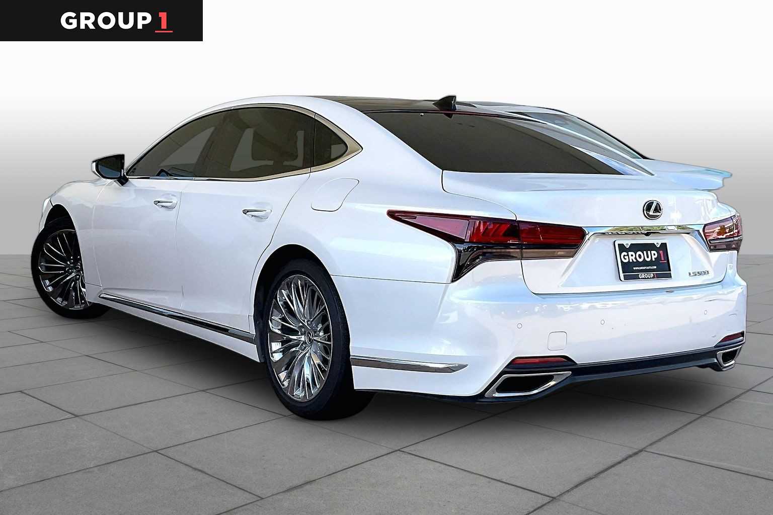 2022 Lexus LS 500 photo 10 of 34