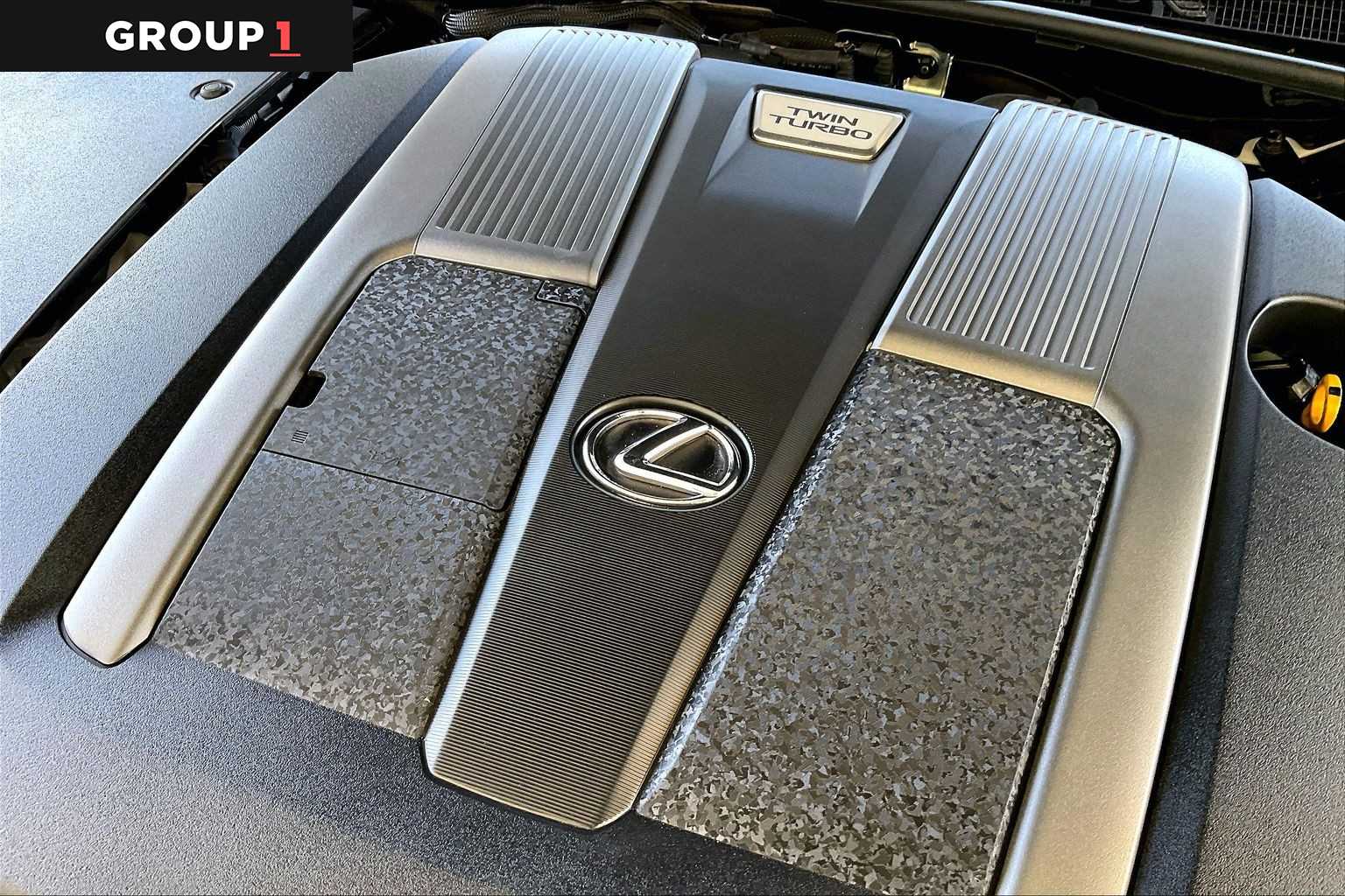 2022 Lexus LS 500 photo 30 of 34