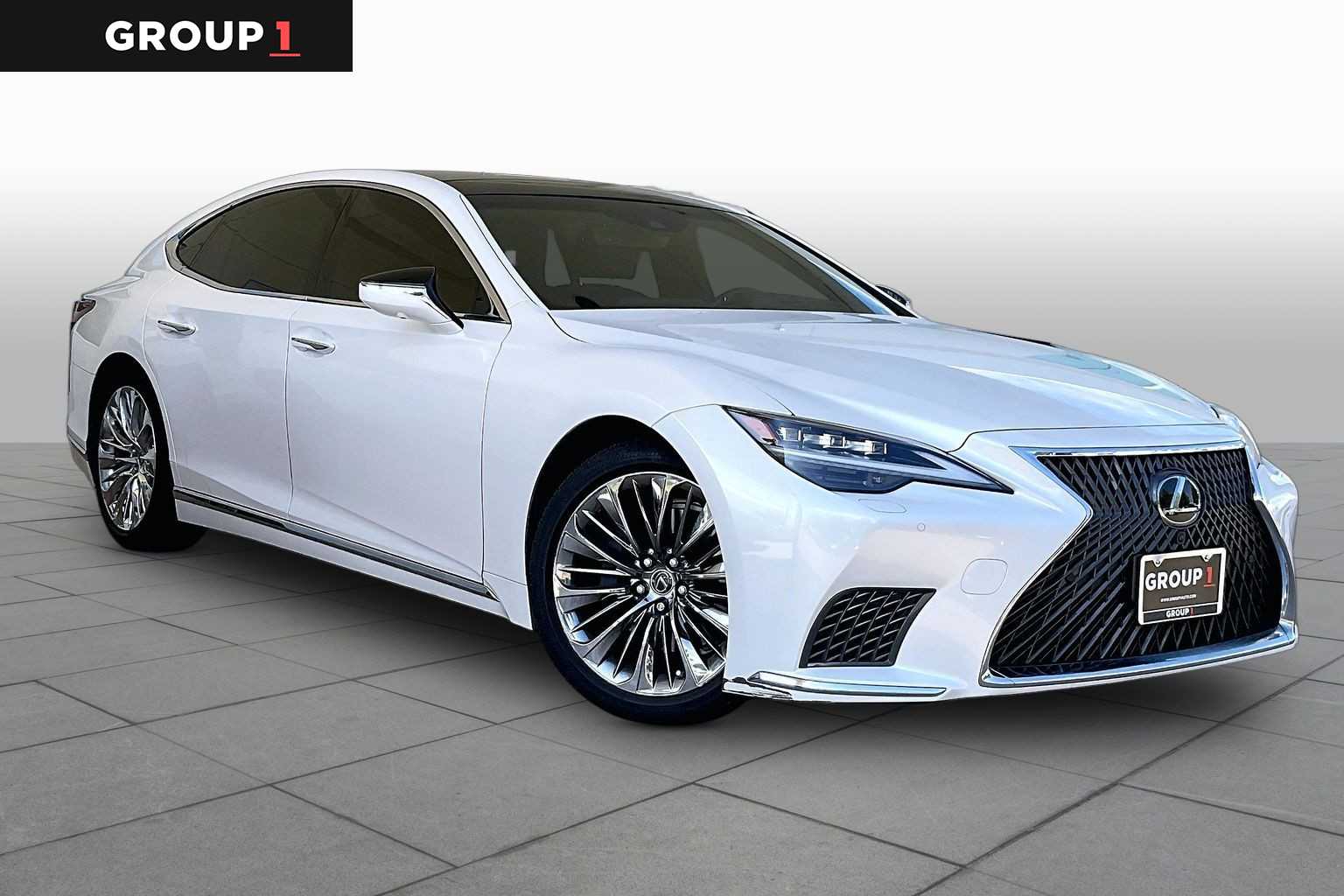 2022 Lexus LS 500 photo 3 of 34