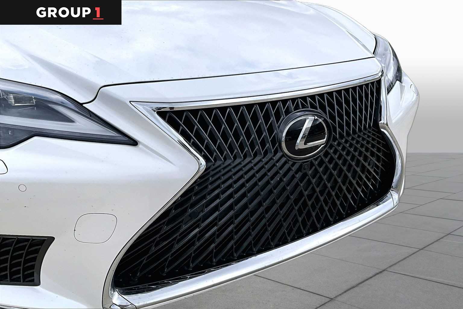 2023 Lexus LS 500 photo 27 of 34