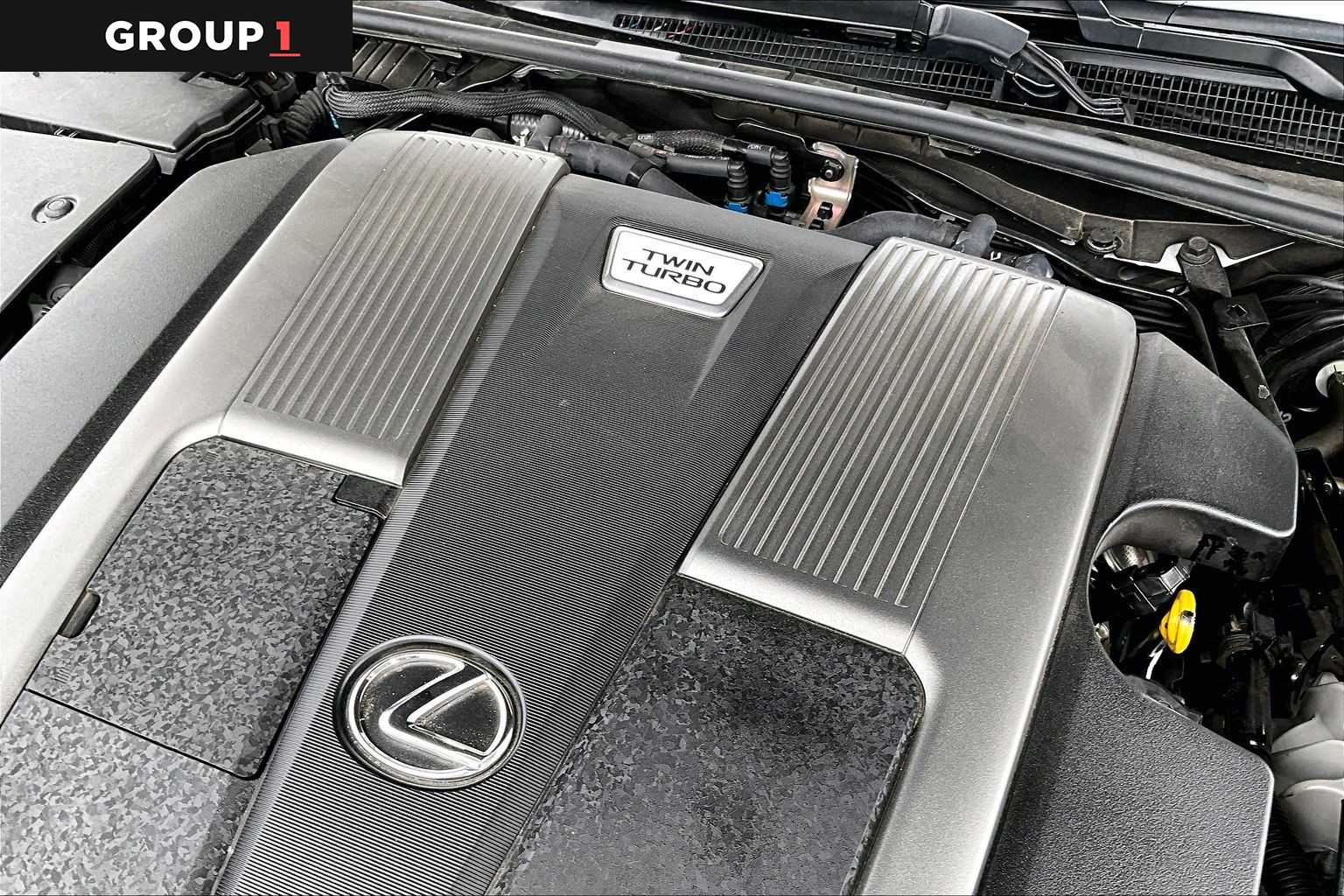 2023 Lexus LS 500 photo 30 of 34