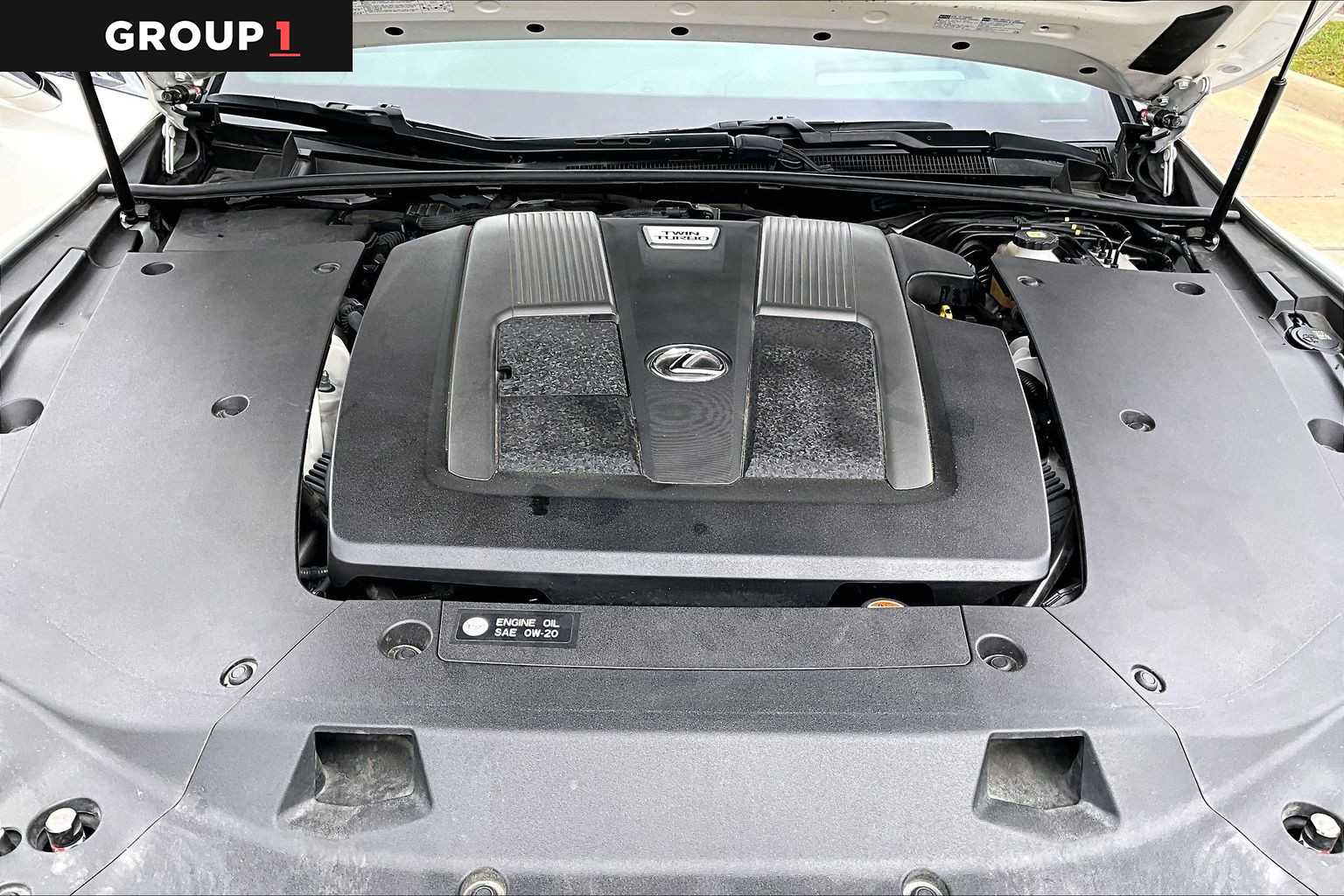 2023 Lexus LS 500 photo 29 of 34