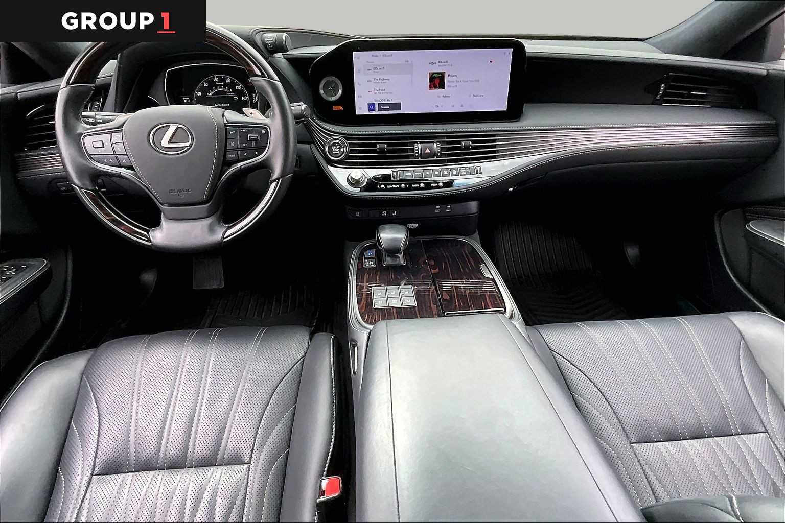 2023 Lexus LS 500 photo 13 of 34