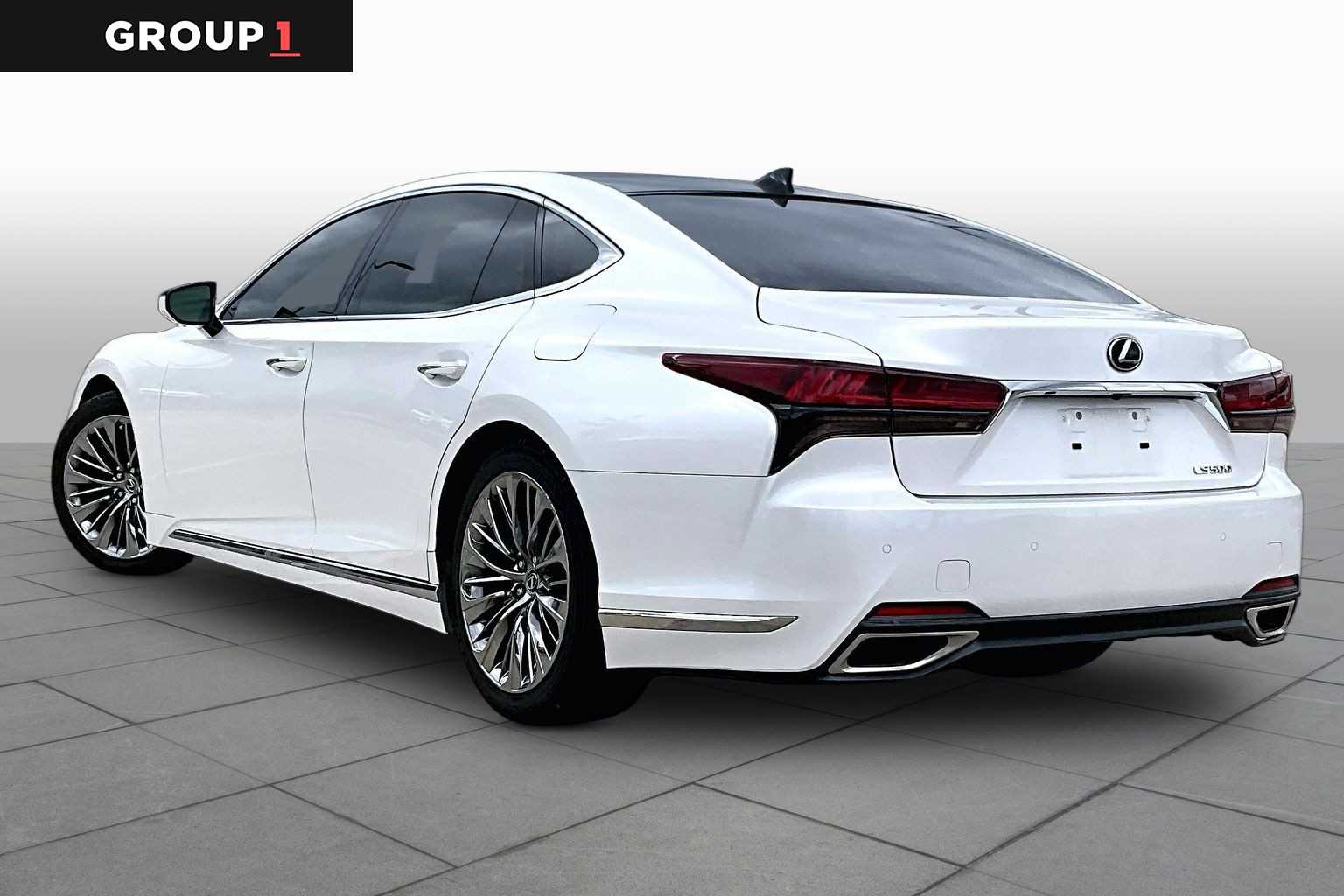 2023 Lexus LS 500 photo 10 of 34