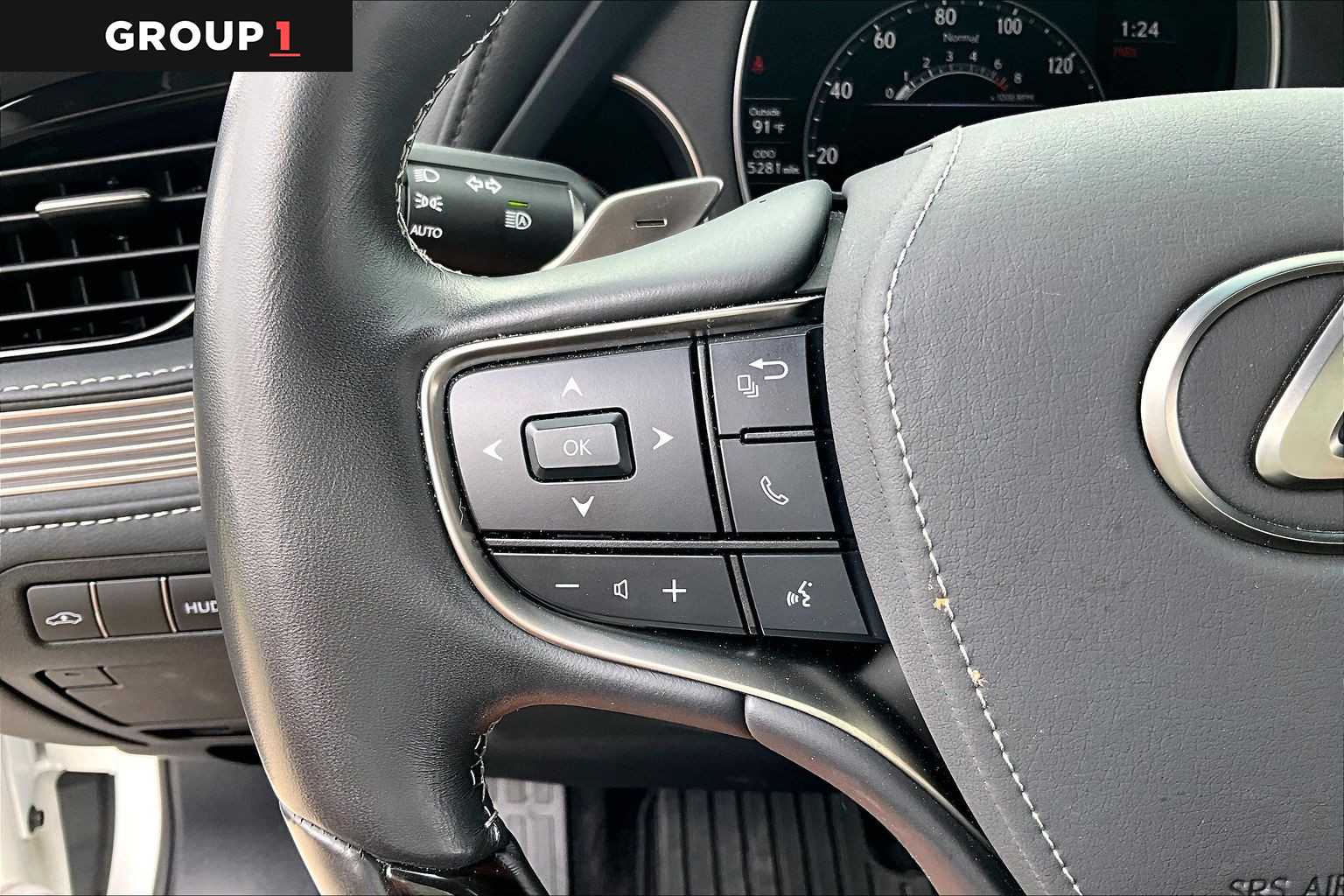2023 Lexus LS 500 photo 21 of 34