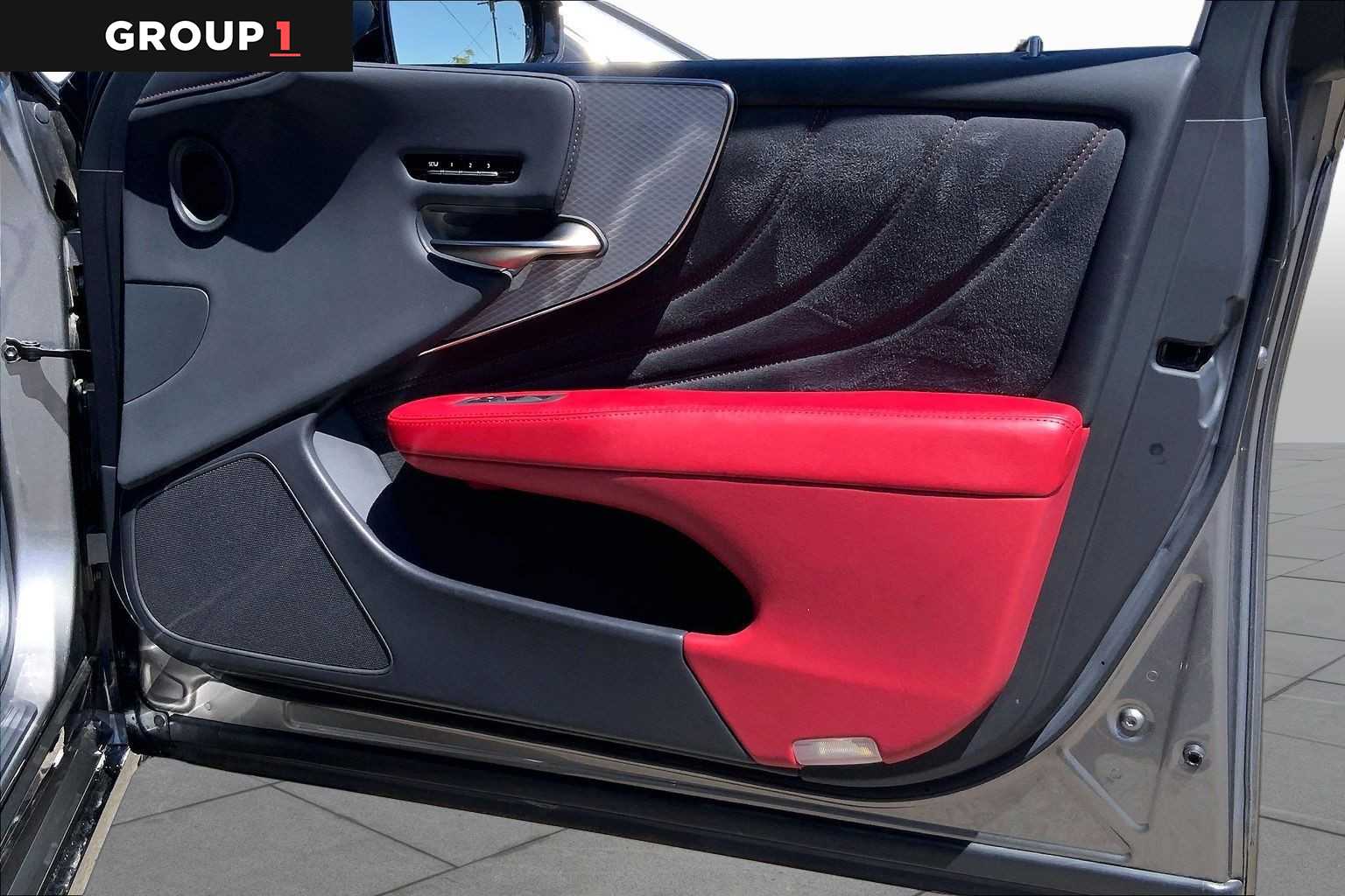 2022 Lexus LS 500 photo 42 of 68