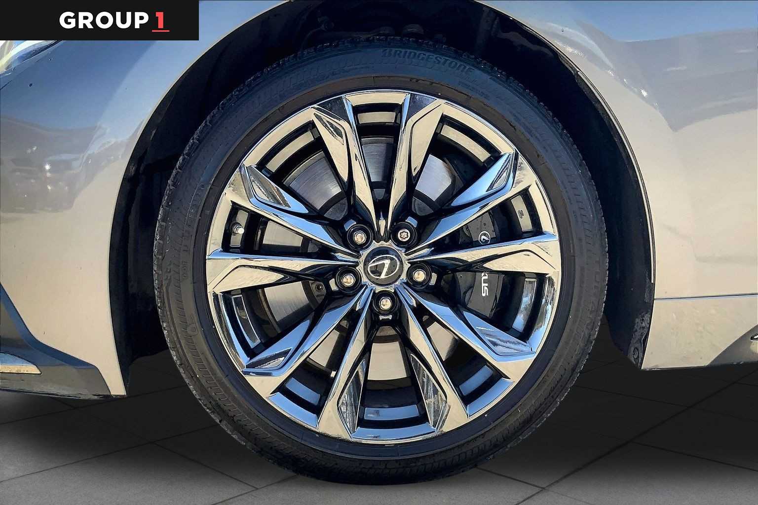 2022 Lexus LS 500 photo 18 of 68