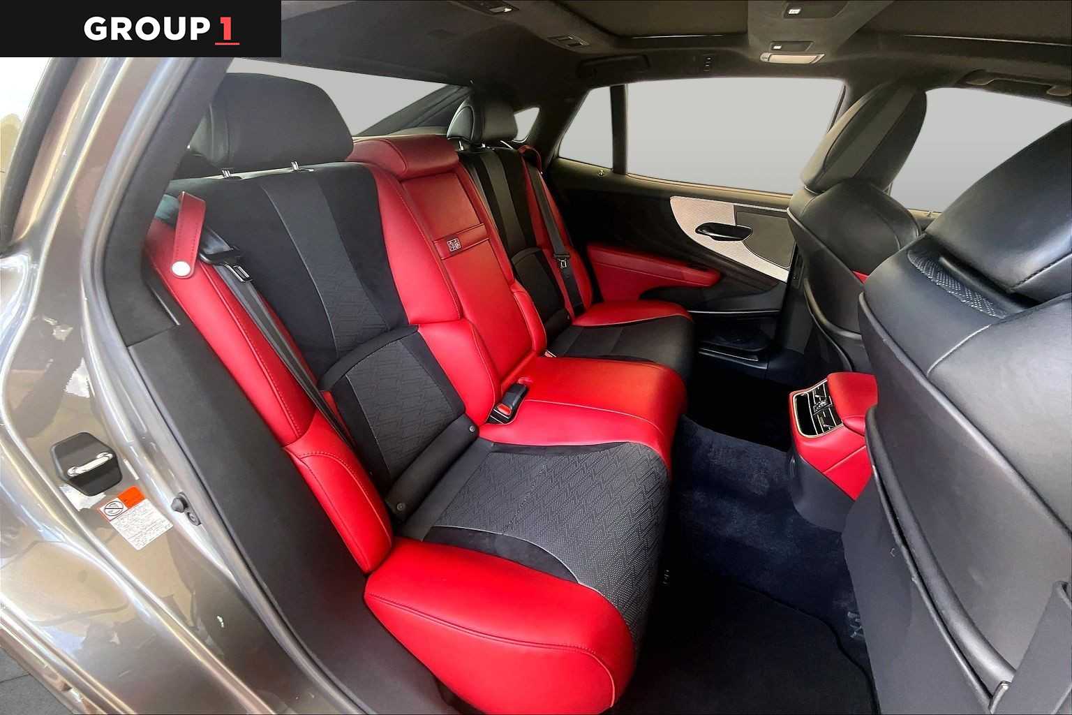 2022 Lexus LS 500 photo 35 of 68