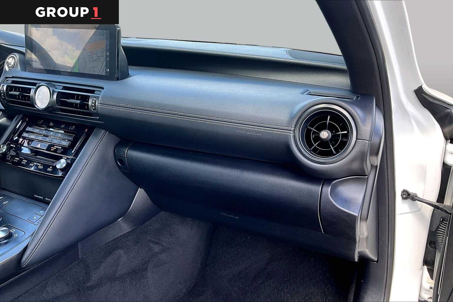 2023 Lexus IS 350 photo 19 of 36