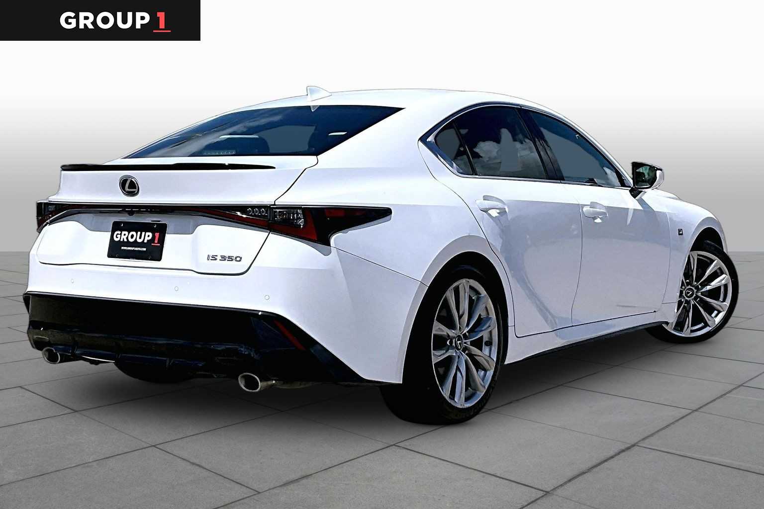 2023 Lexus IS 350 photo 13 of 36
