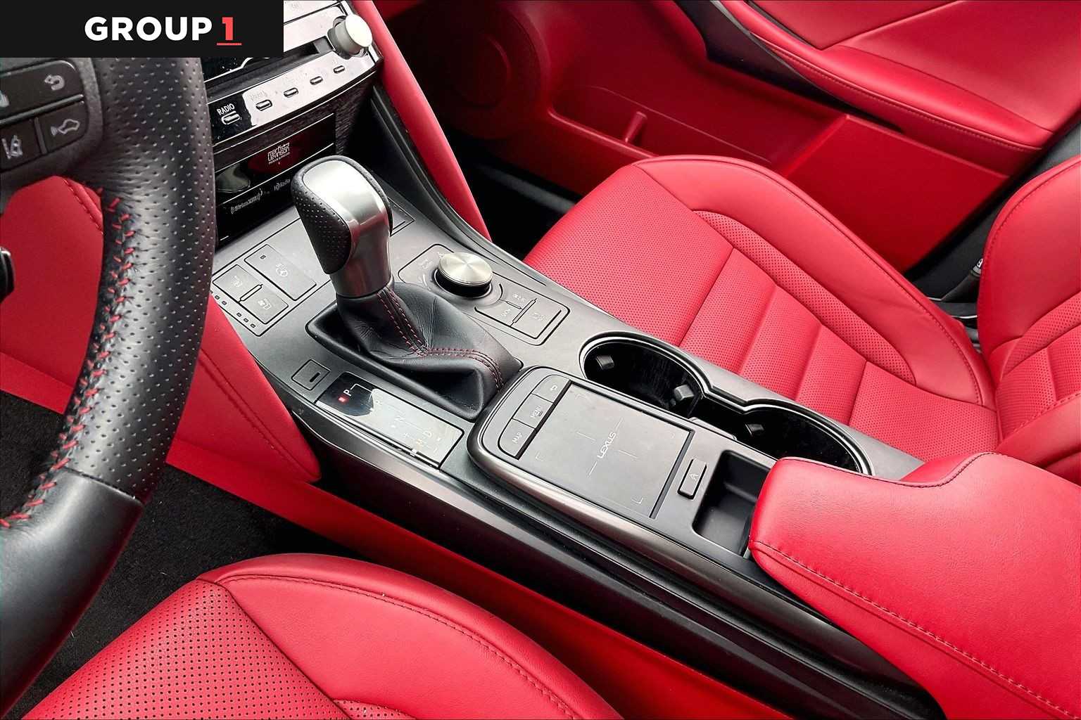 2024 Lexus IS 350 photo 14 of 34