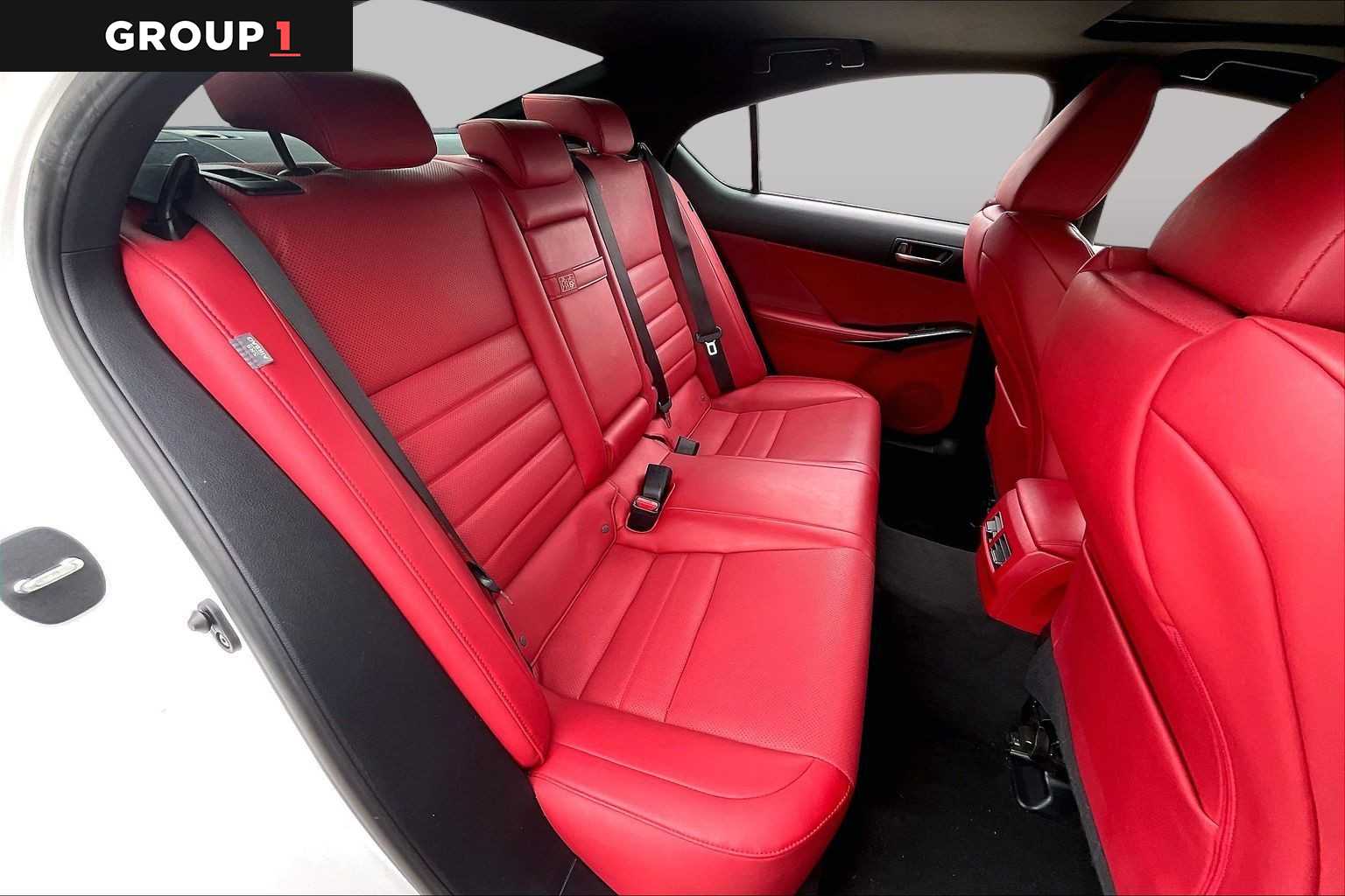 2024 Lexus IS 350 photo 17 of 34