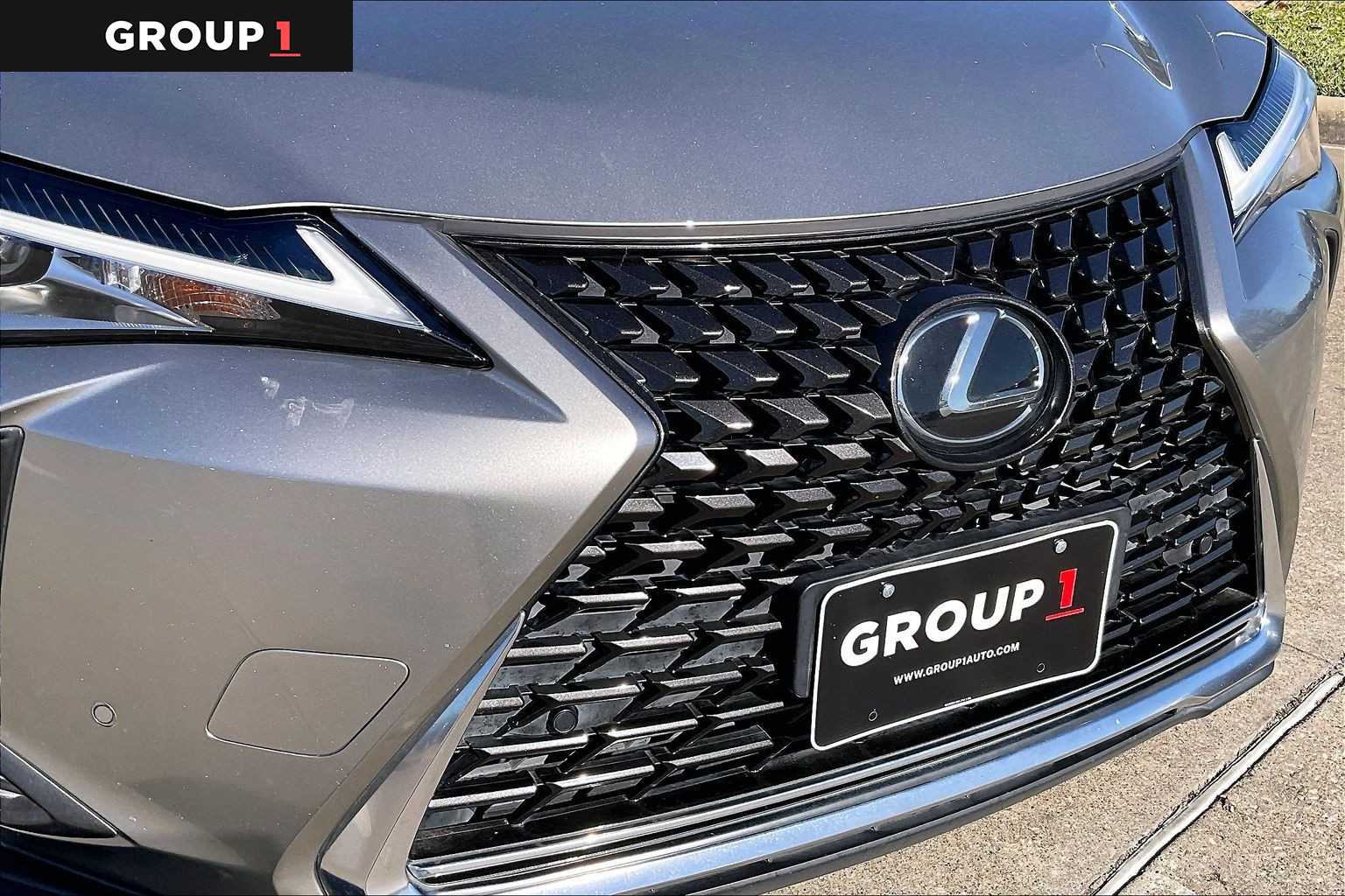 2020 Lexus UX  Atomic Silver at Lexus Southwest Houston
