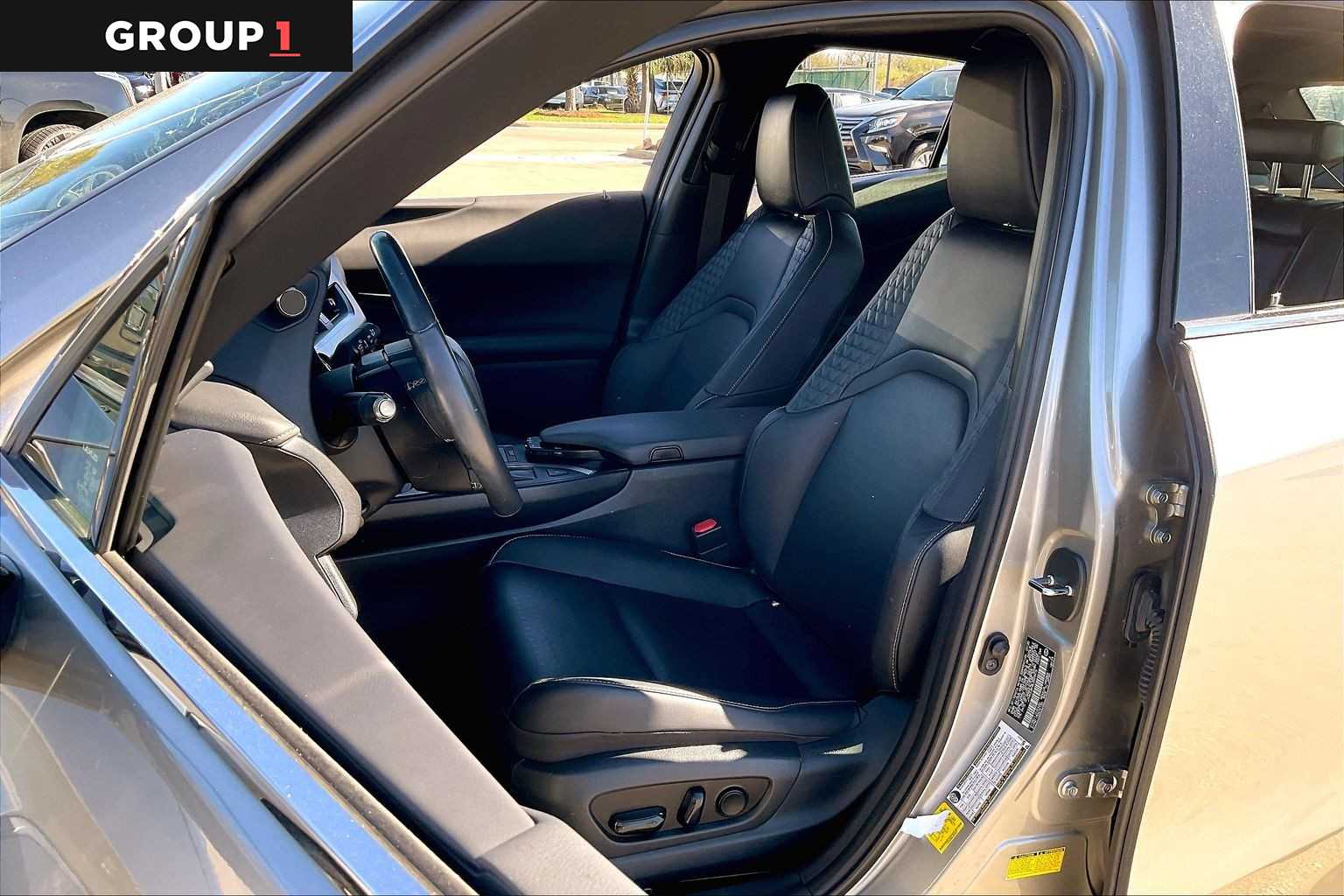2020 Lexus UX  Atomic Silver at Lexus Southwest Houston