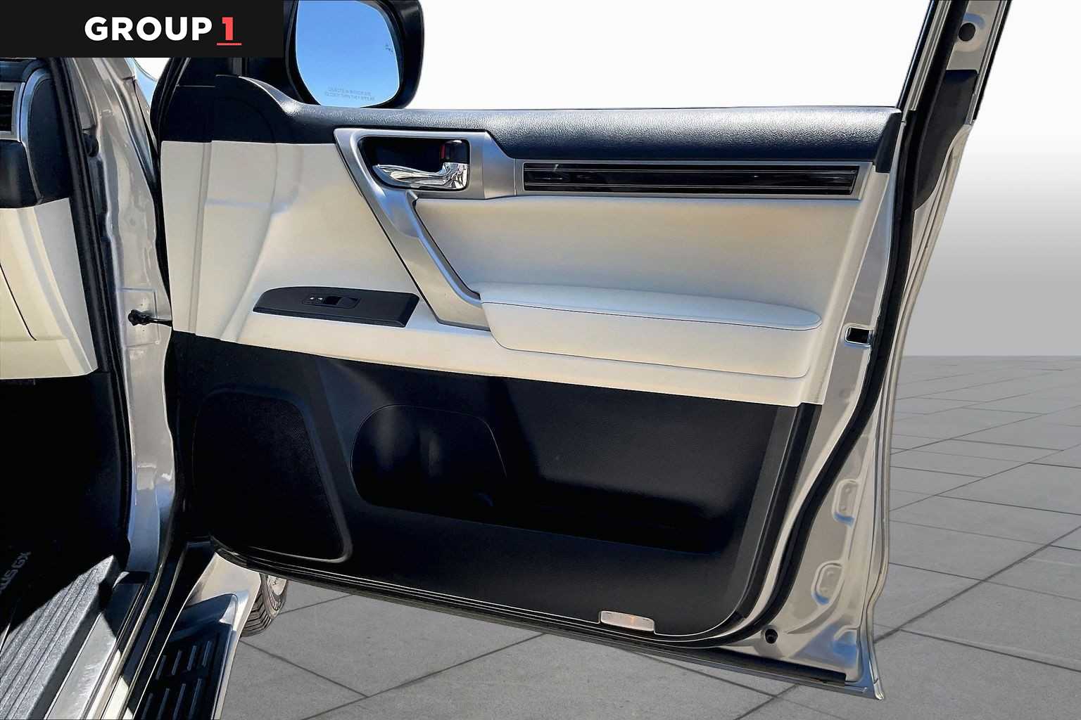 2023 Lexus GX 460 Premium  Atomic Silver at Lexus of Clear Lake