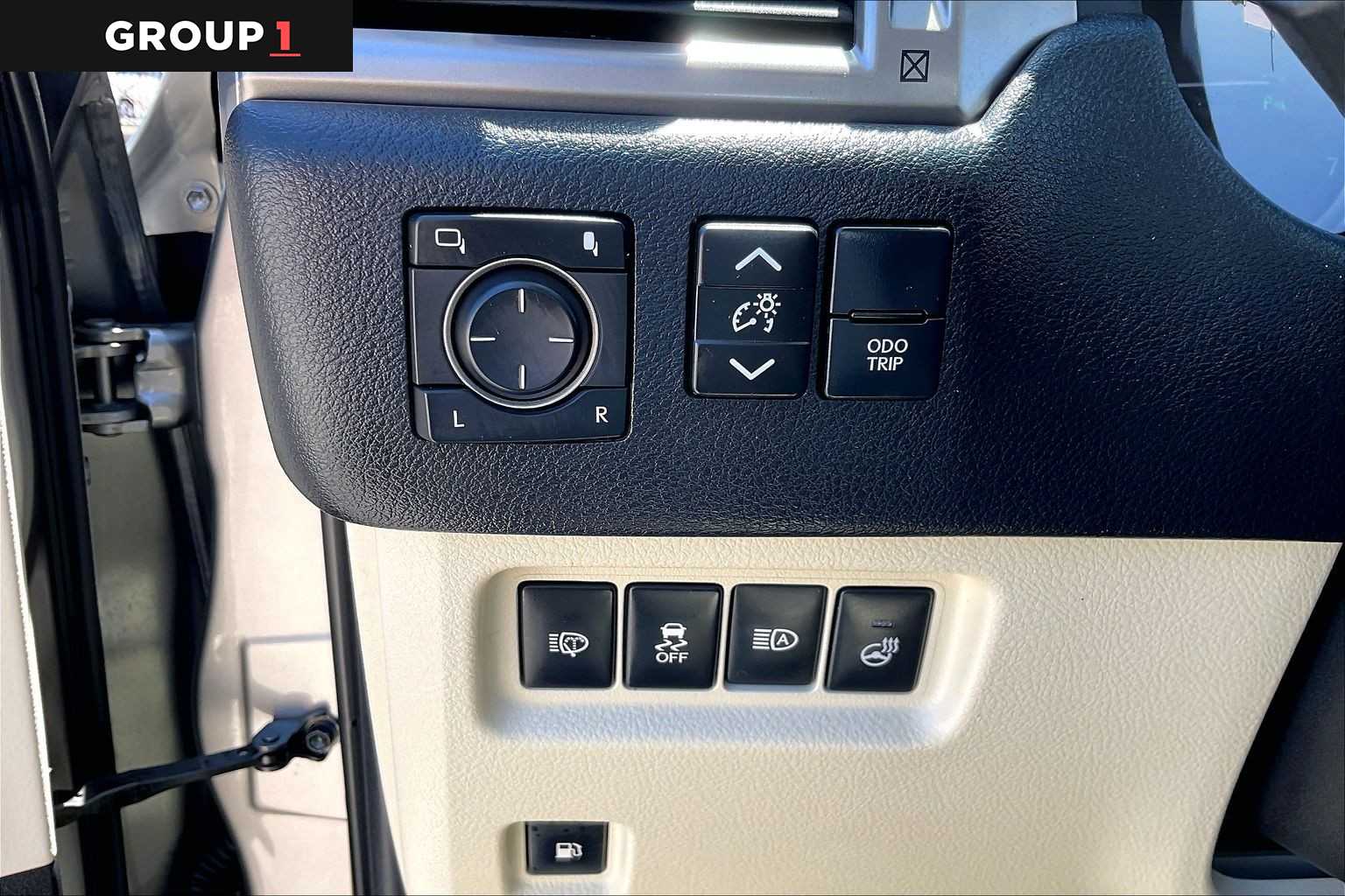 2023 Lexus GX 460 Premium  Atomic Silver at Lexus of Clear Lake