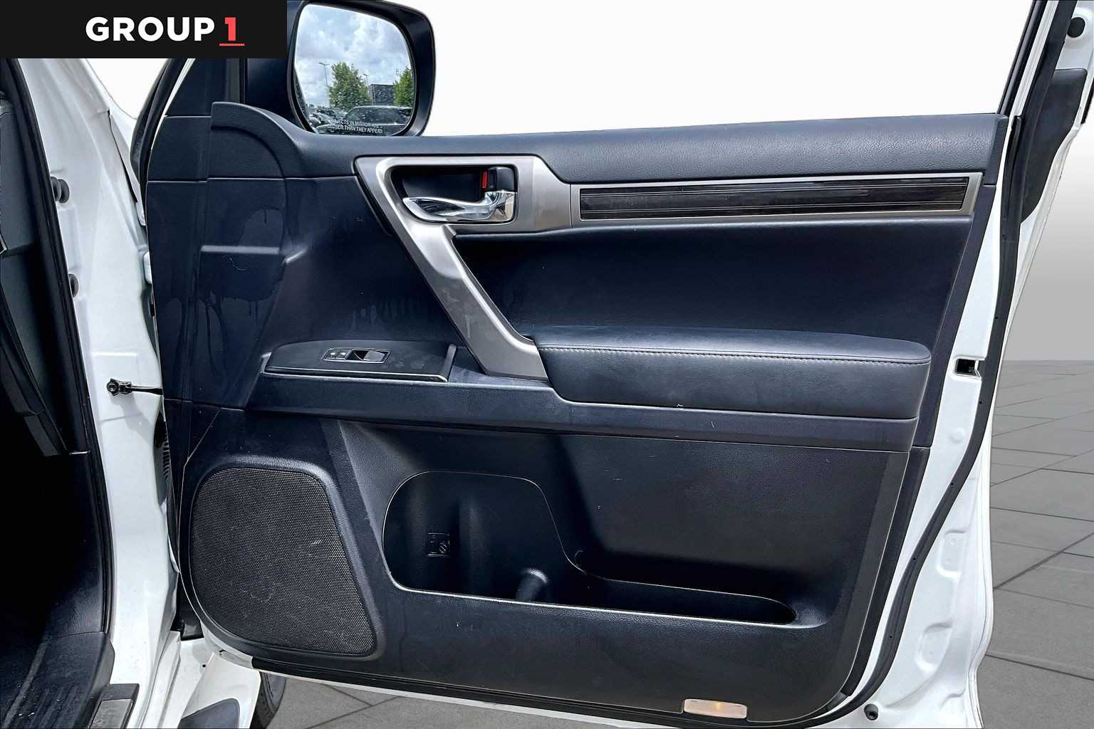2022 Lexus GX 460 Premium  Starfire Pearl at Lexus Southwest Houston