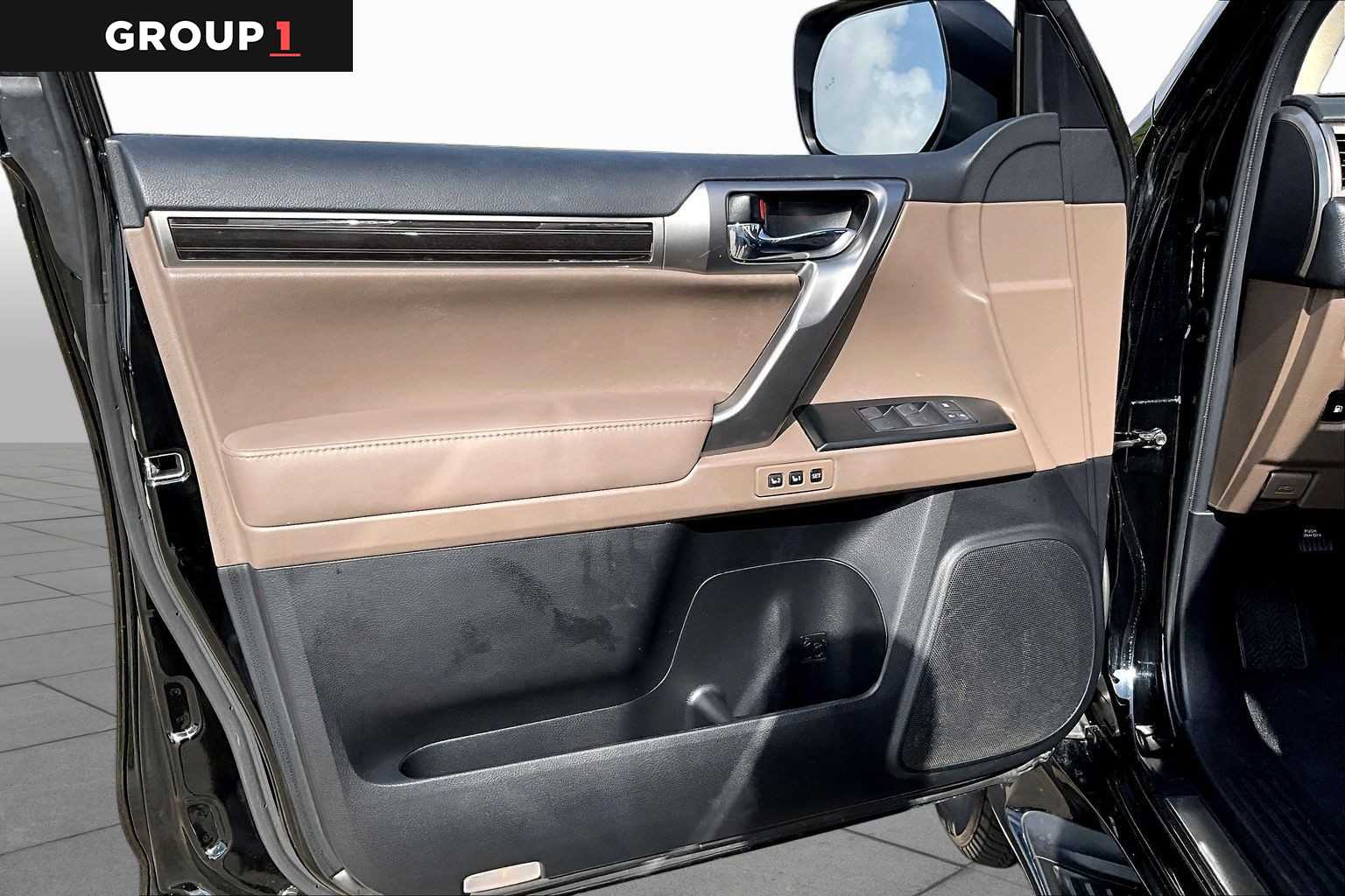 2023 Lexus GX 460 Premium  Black Onyx at Group 1 Toyota Southwest