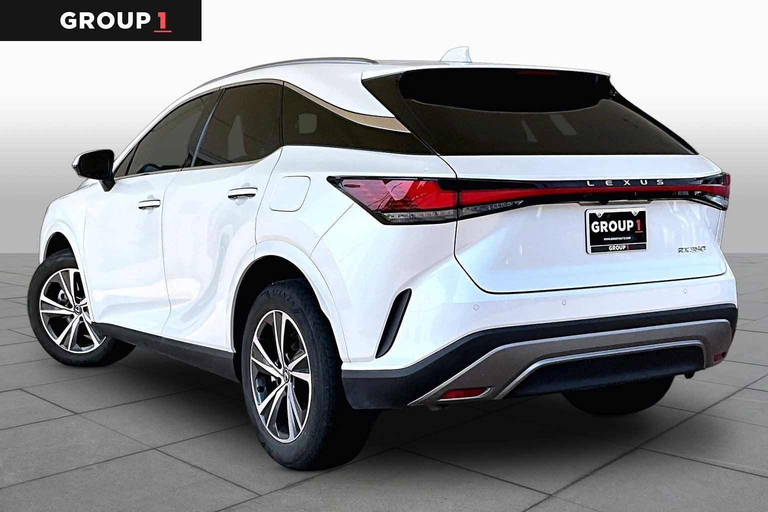 2024 Lexus RX 350 photo 10 of 34
