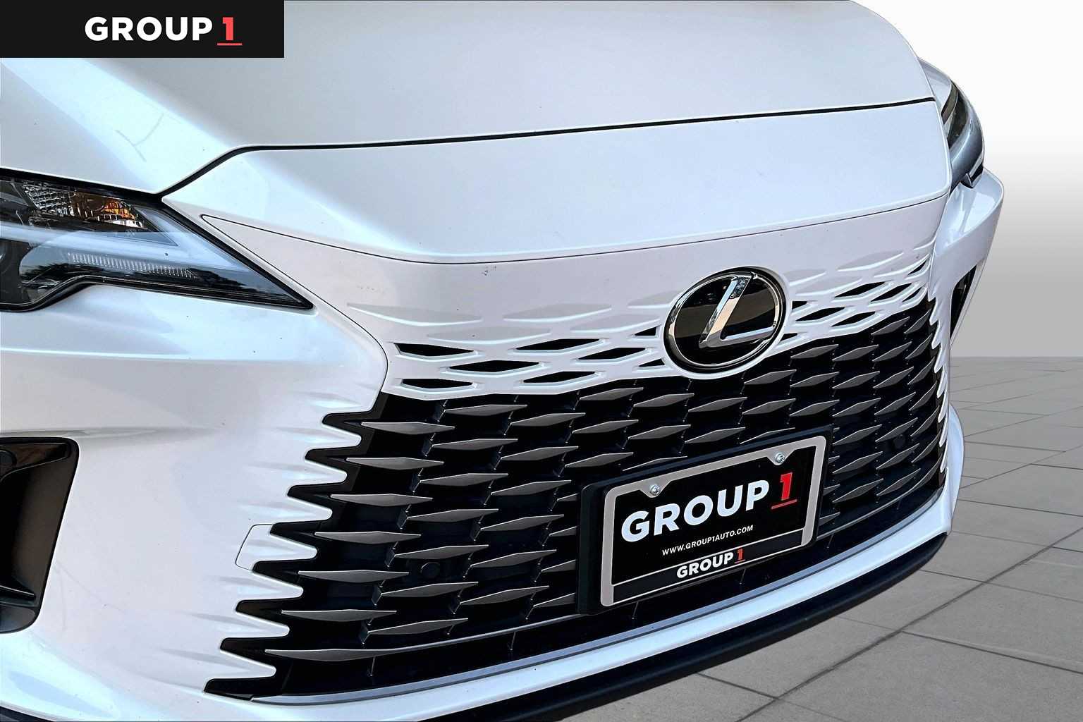 2024 Lexus RX 350 photo 27 of 34