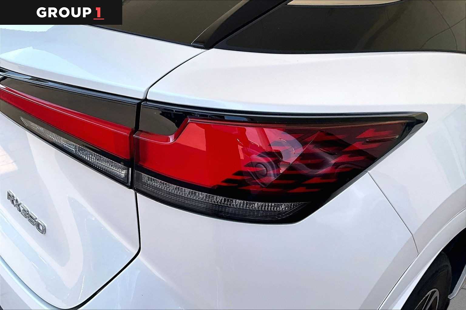 2024 Lexus RX 350 photo 26 of 34