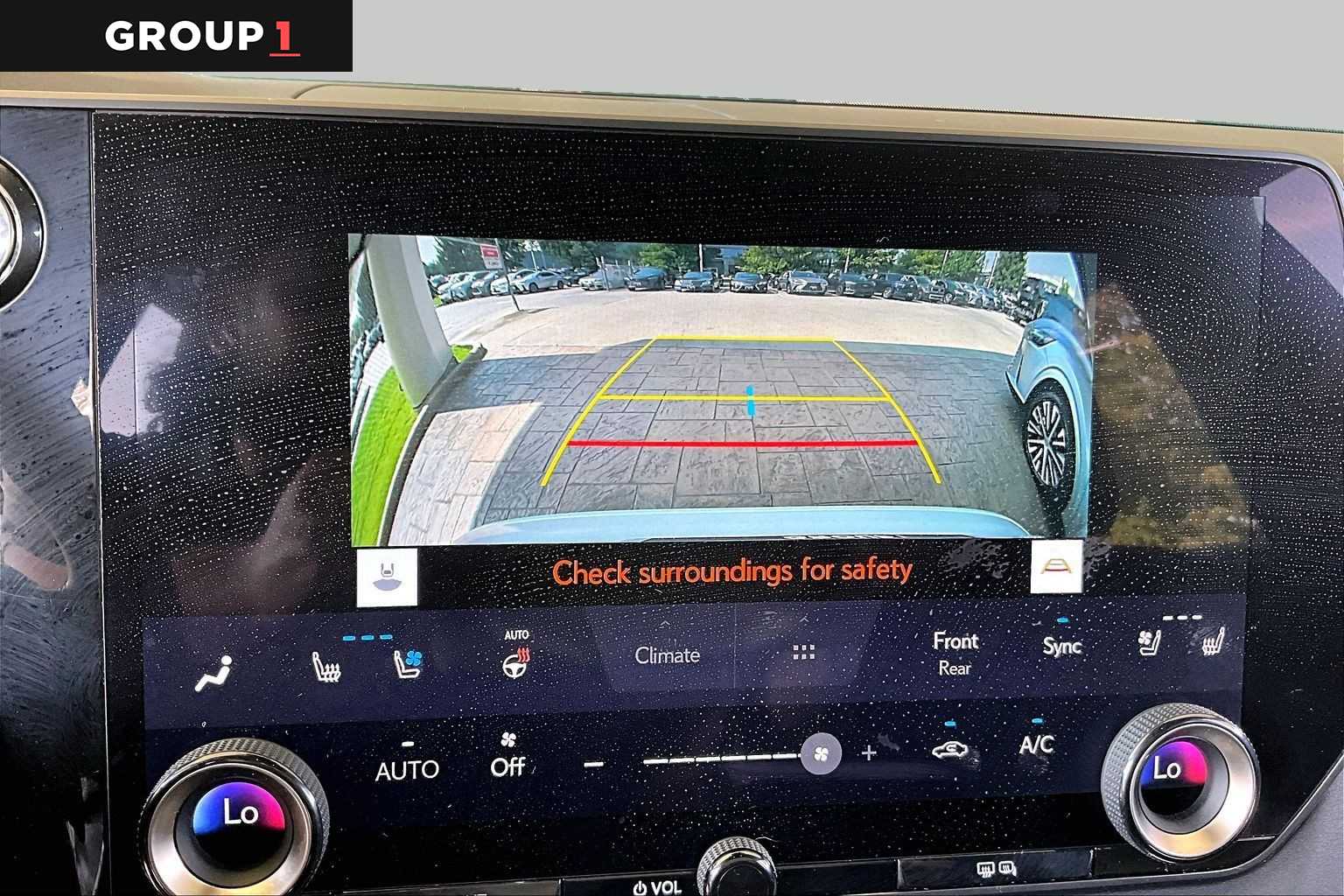2024 Lexus RX 350 photo 24 of 34