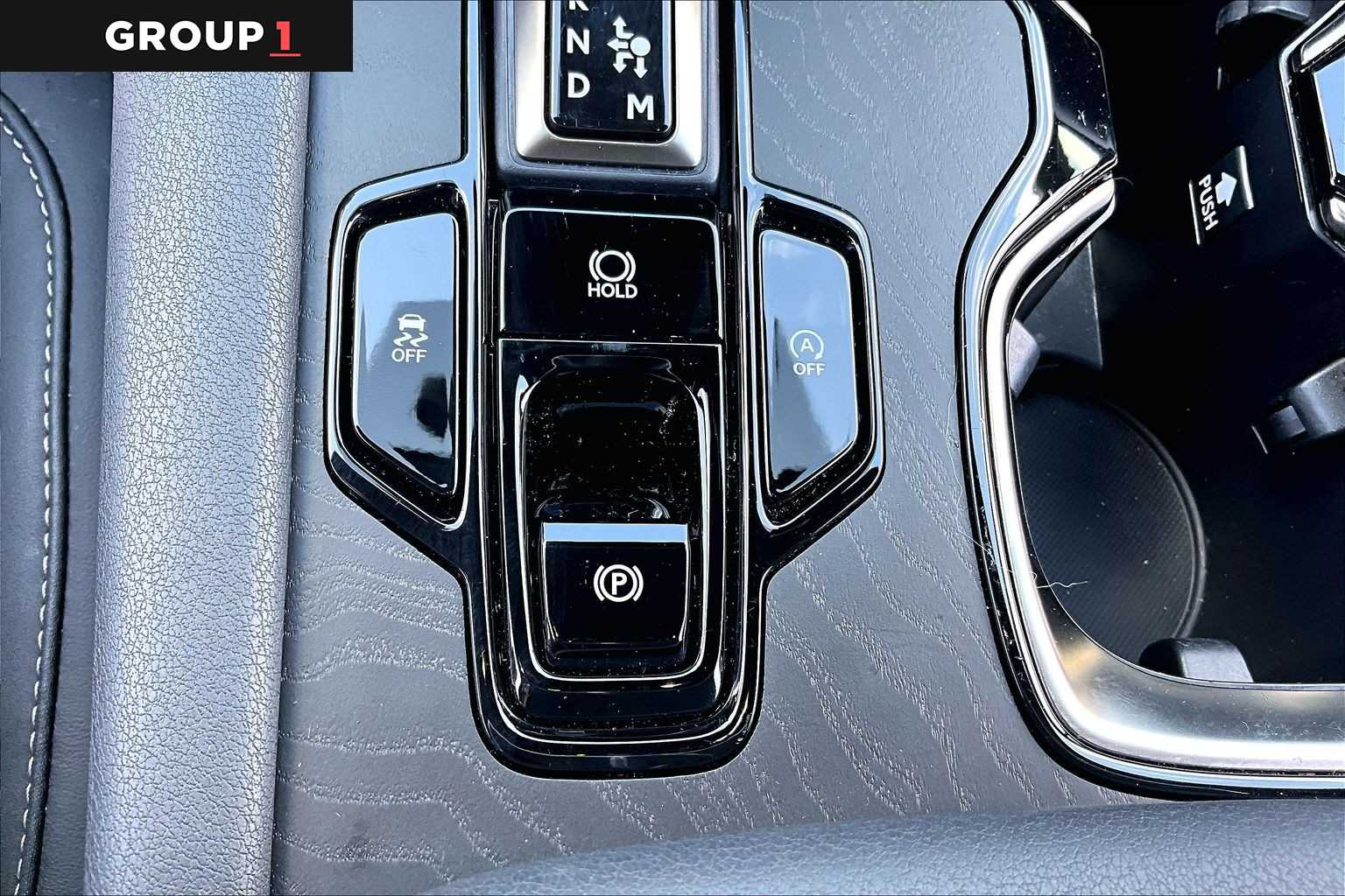 2026 Lexus RX 350 photo 32 of 34