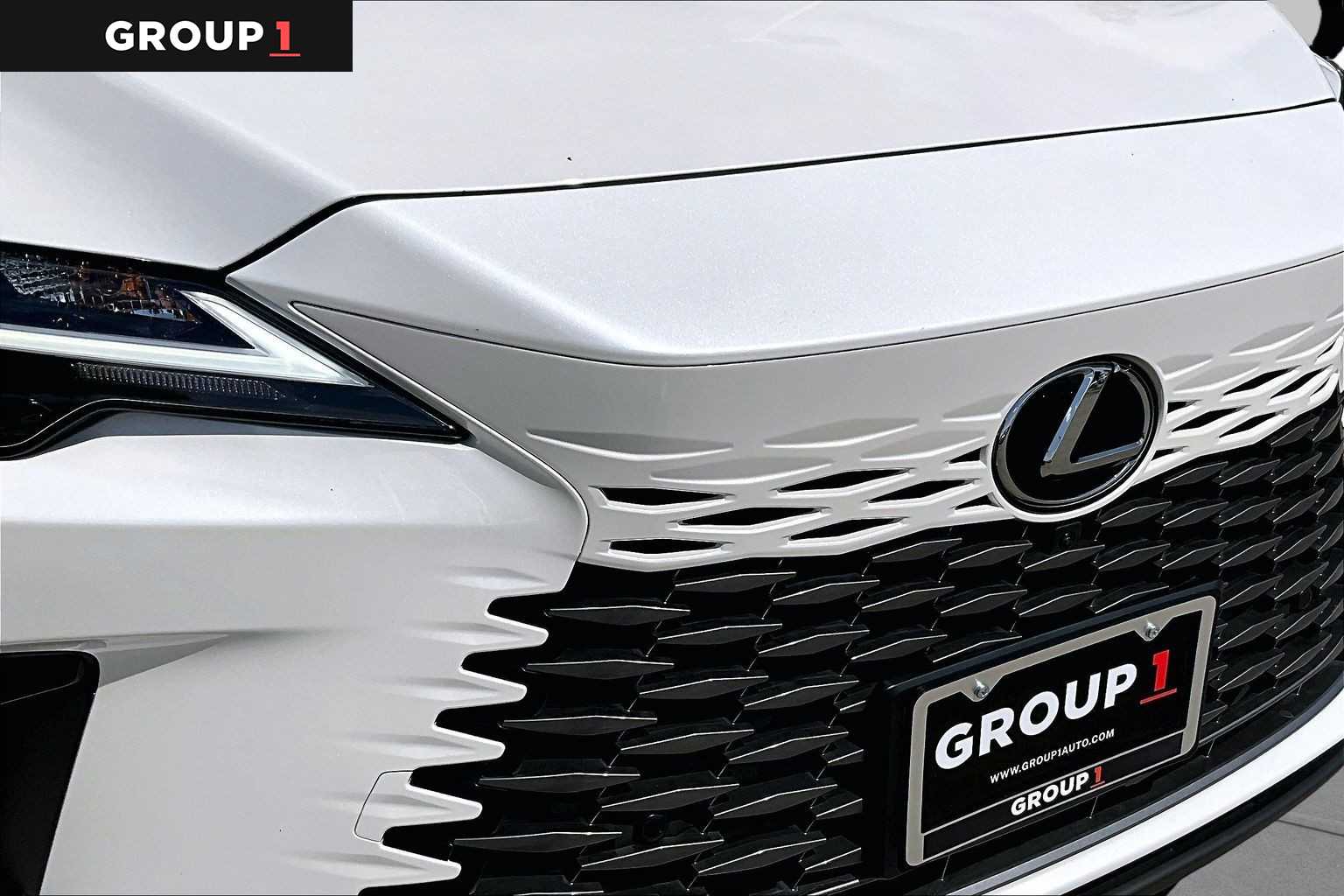 2026 Lexus RX 350 photo 27 of 34