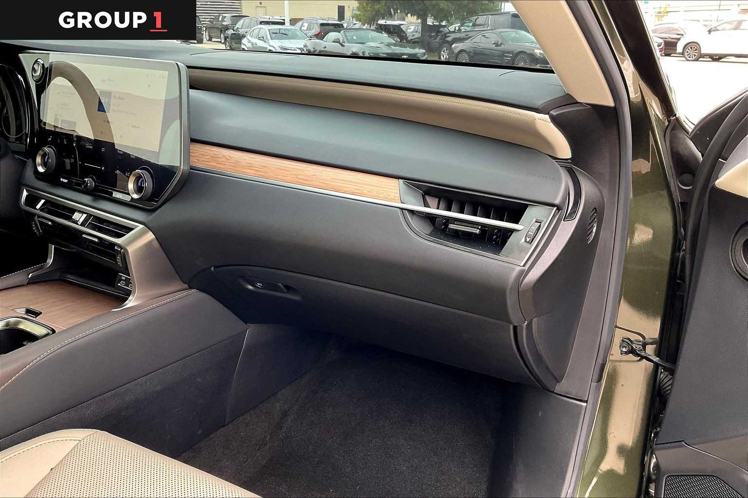 2024 Lexus RX Premium  Nori Green Pearl at Lexus Southwest Houston