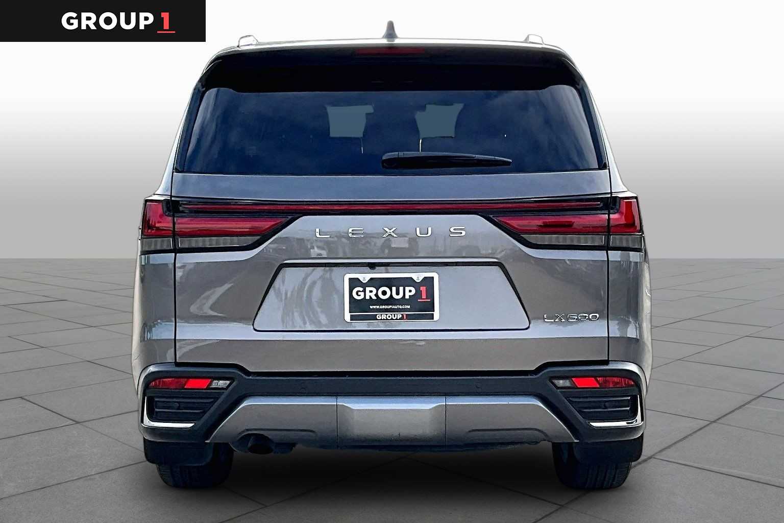 2025 Lexus LX 600 photo 5 of 34