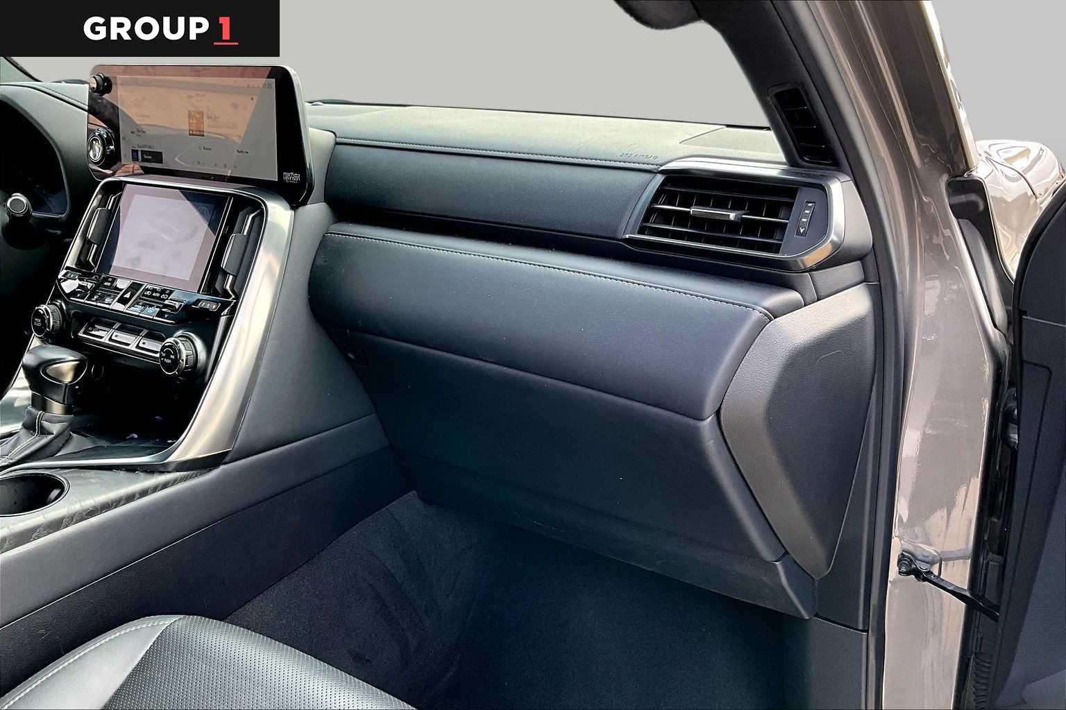 2025 Lexus LX 600 photo 16 of 34