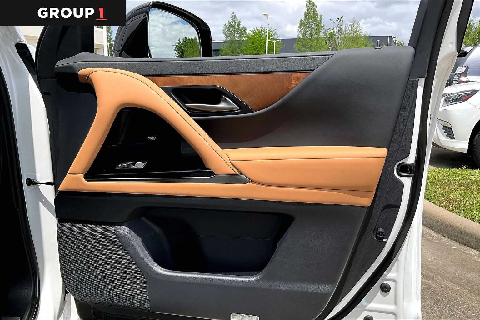 2026 Lexus LX 700h Luxury  Eminent White Pearl at Lexus Southwest Houston