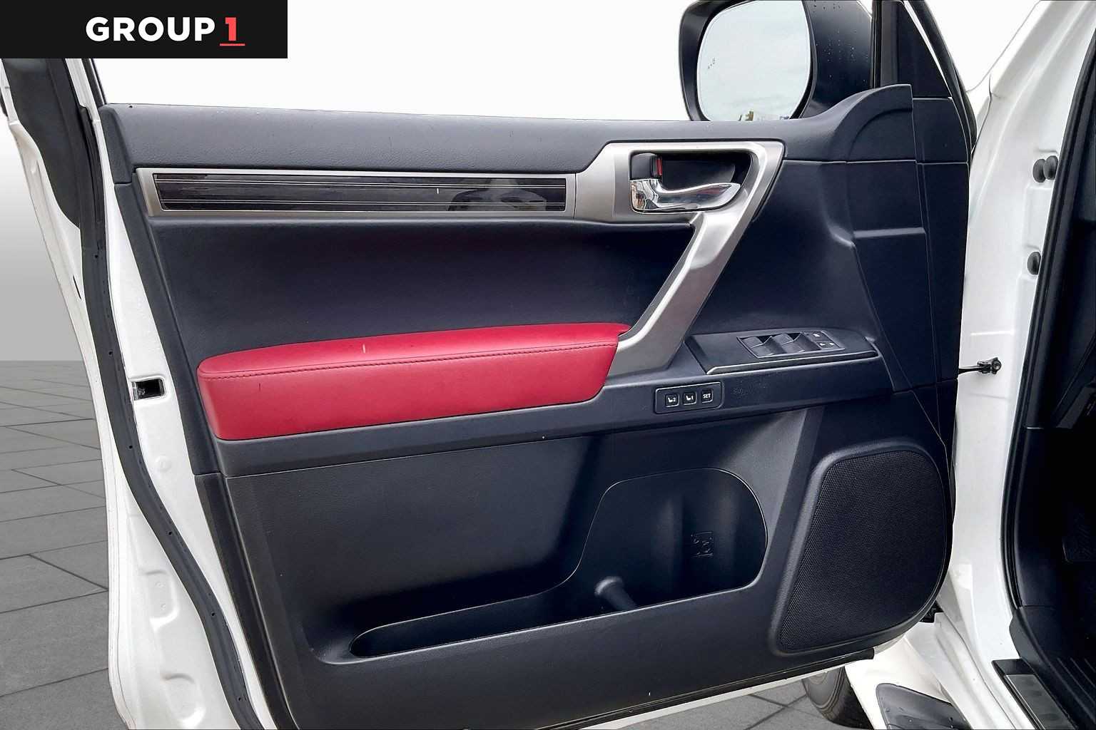 2022 Lexus GX 460 photo 19 of 34