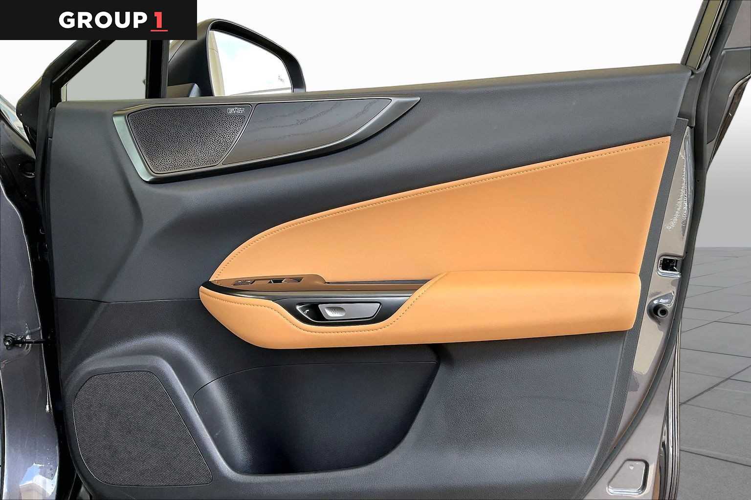 2026 Lexus NX 450h+ photo 20 of 34