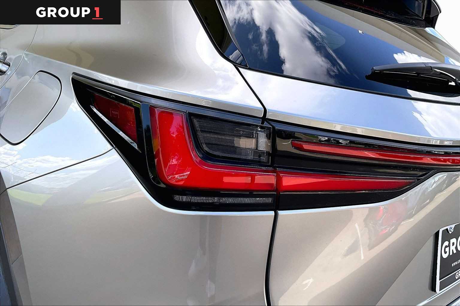 2026 Lexus NX 450h+ photo 26 of 34