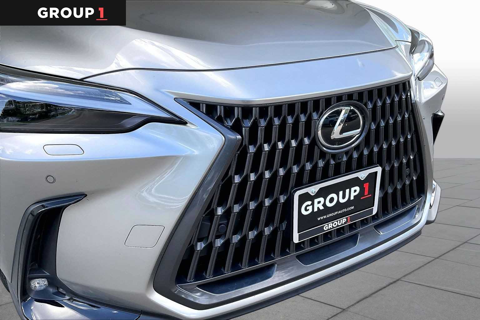 2026 Lexus NX 450h+ photo 27 of 34