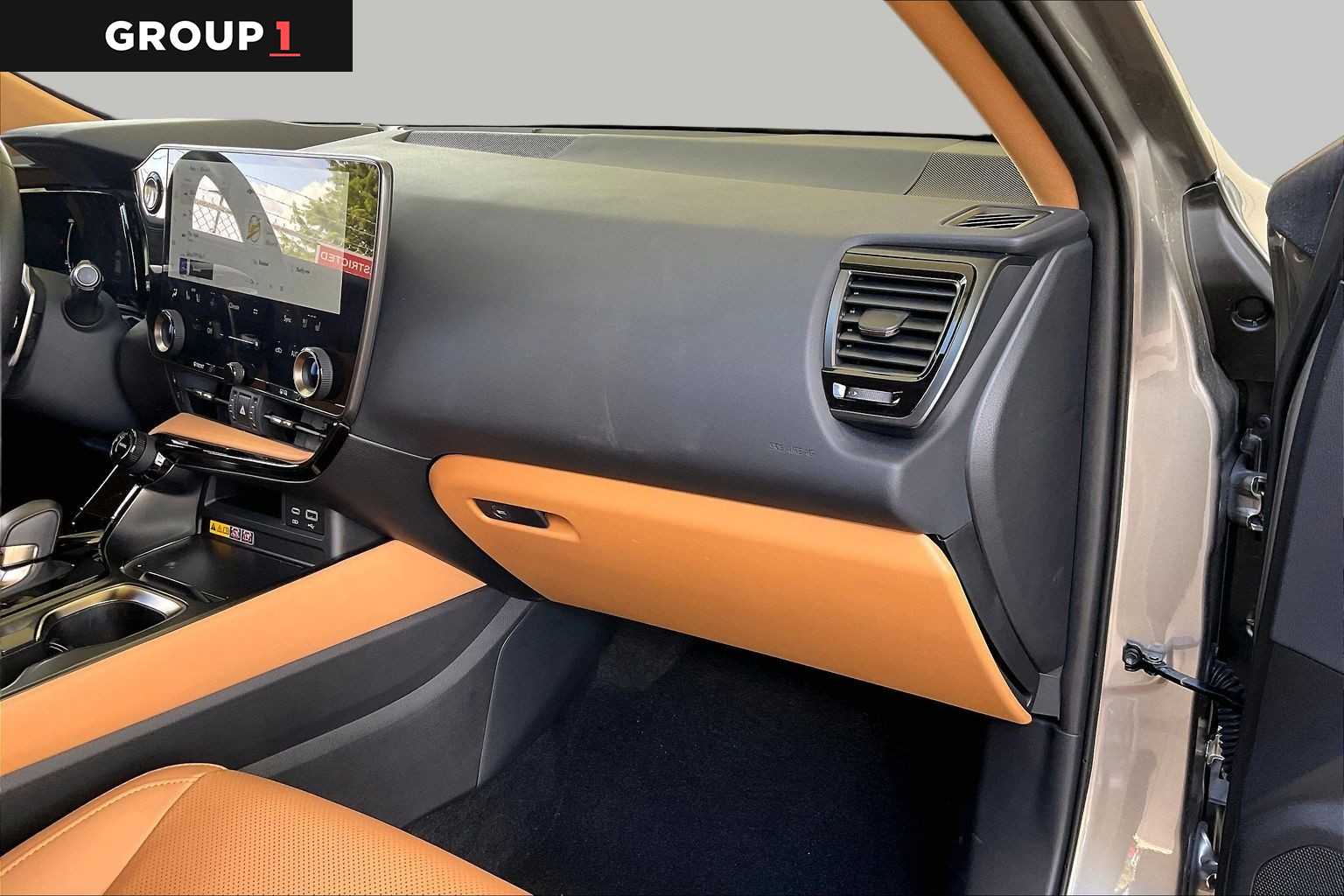 2026 Lexus NX 450h+ photo 16 of 34