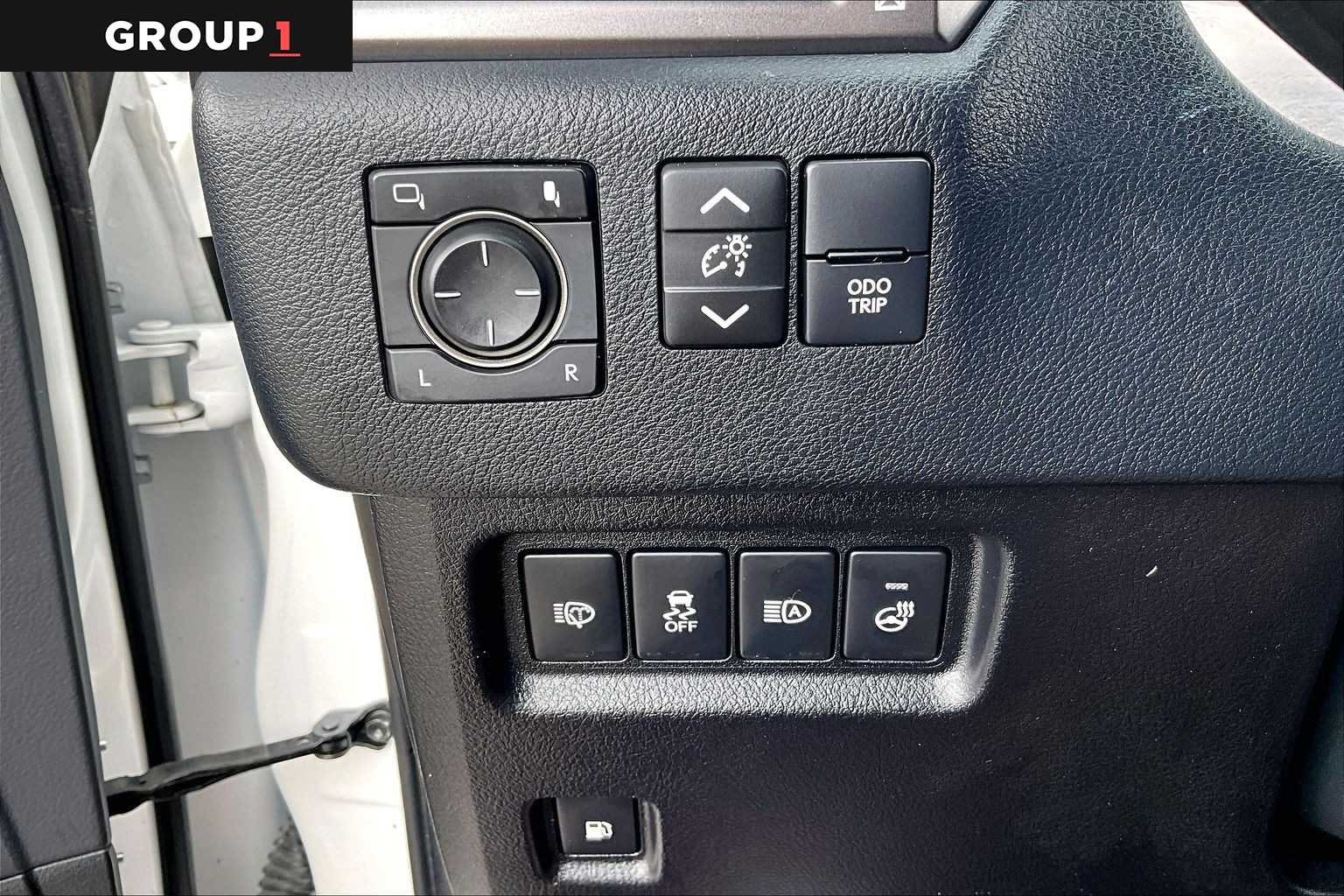 2022 Lexus GX 460  Starfire Pearl at Lexus of Clear Lake