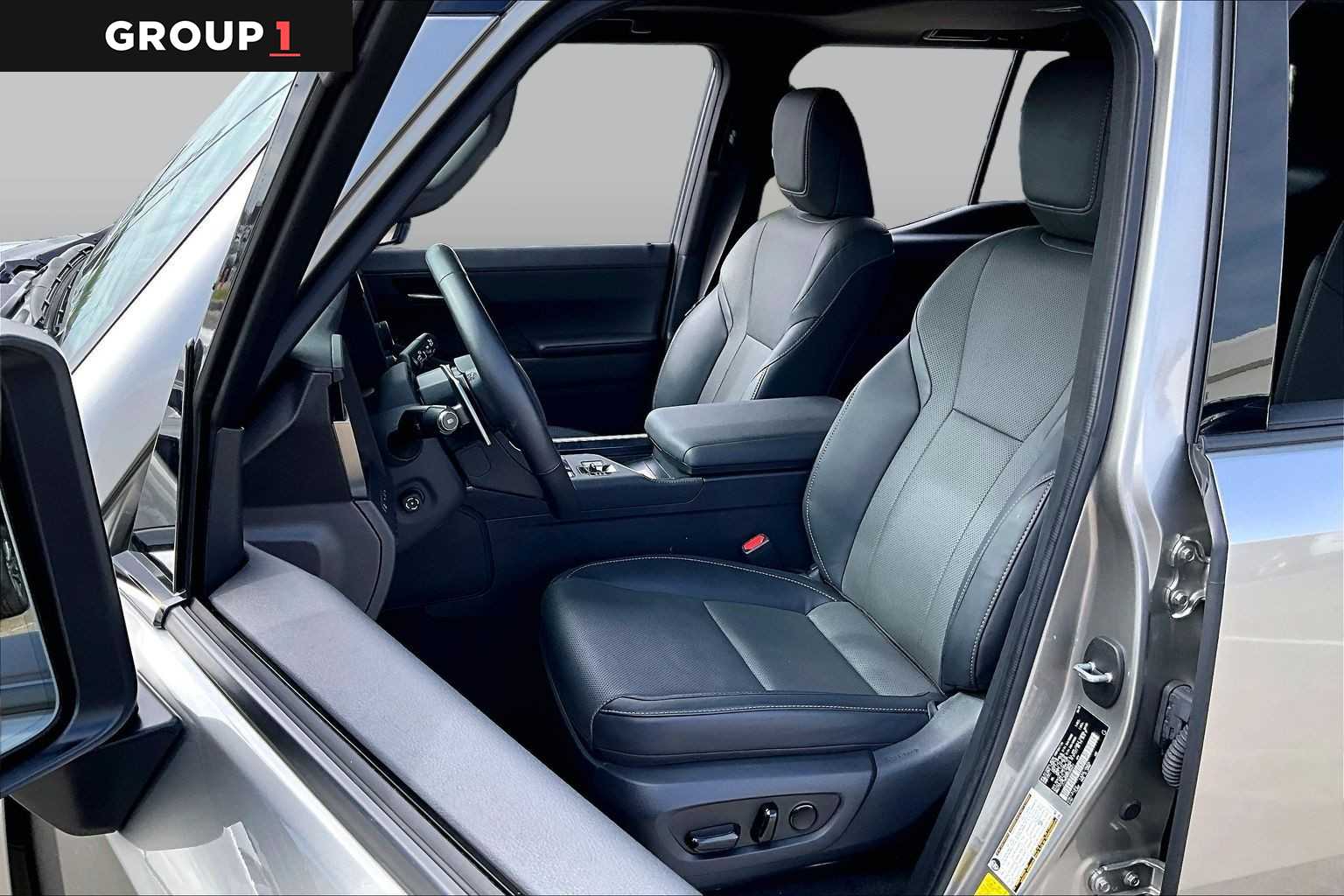 2025 Lexus GX 550 photo 7 of 34