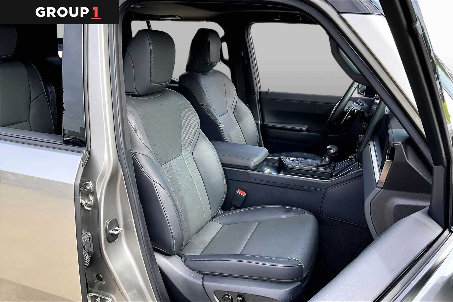 2025 Lexus GX 550 photo 8 of 34