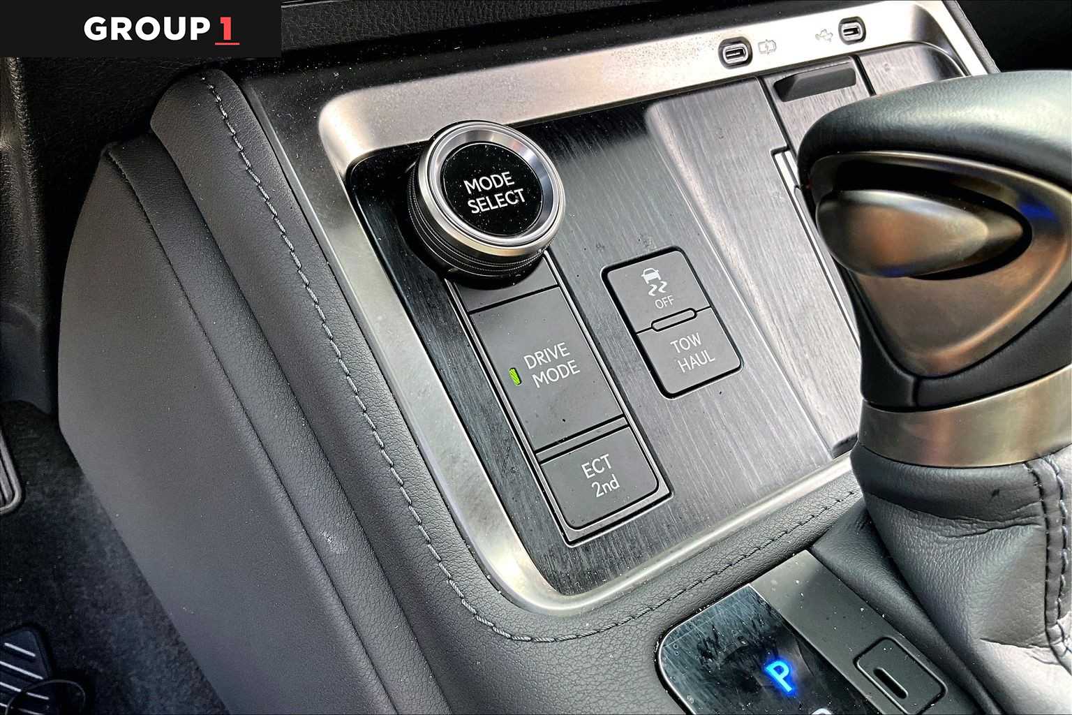 2025 Lexus GX 550 photo 32 of 34