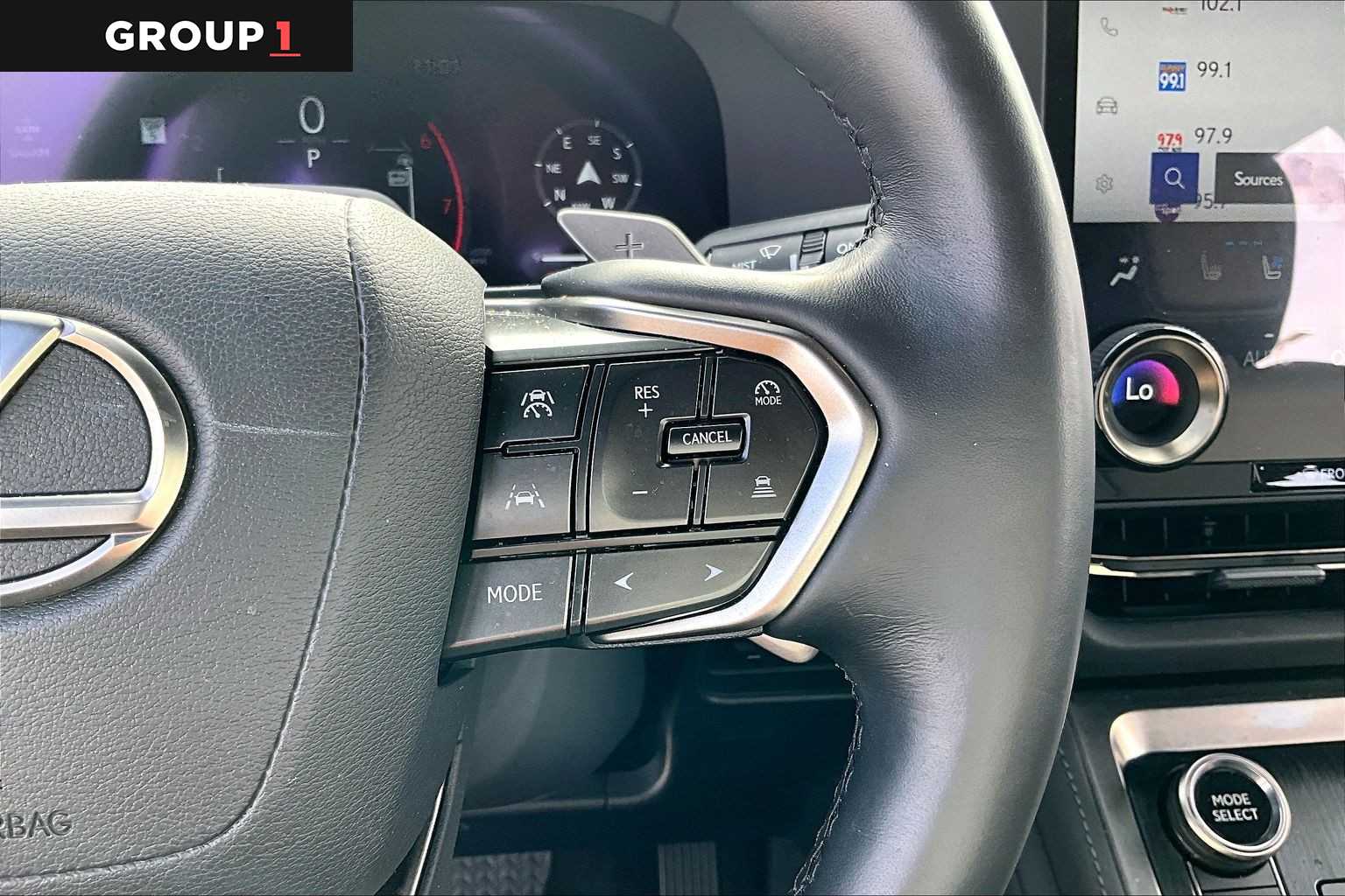 2025 Lexus GX 550 photo 22 of 34