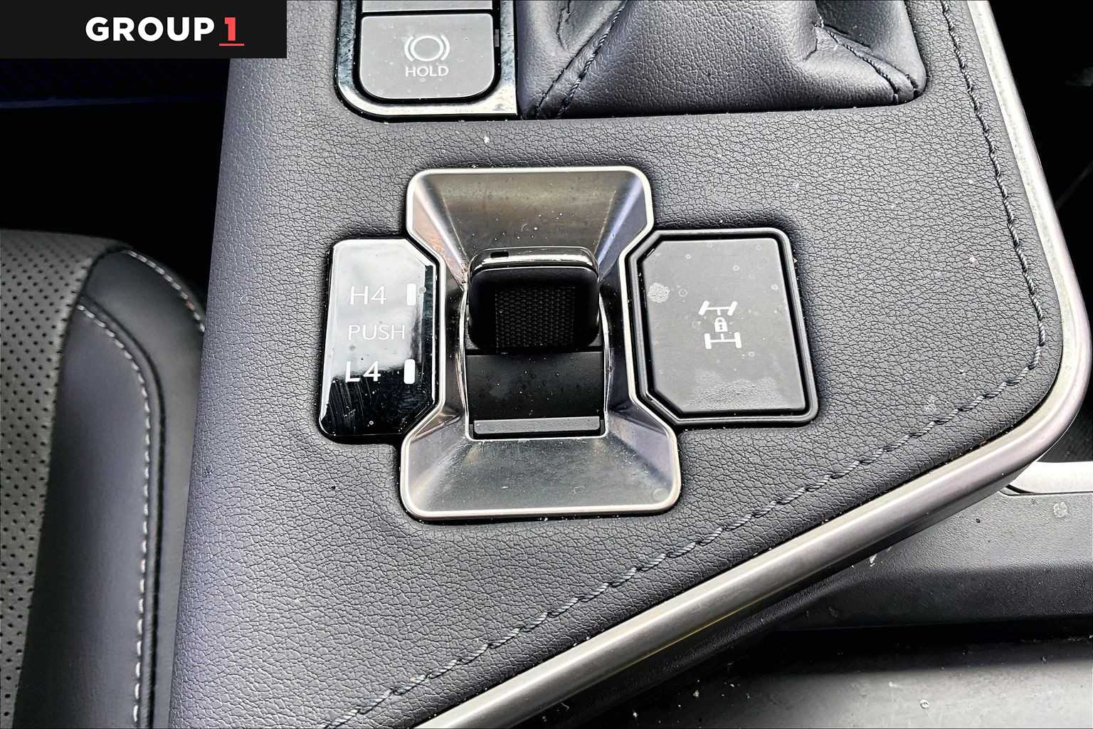 2025 Lexus GX 550 photo 33 of 34
