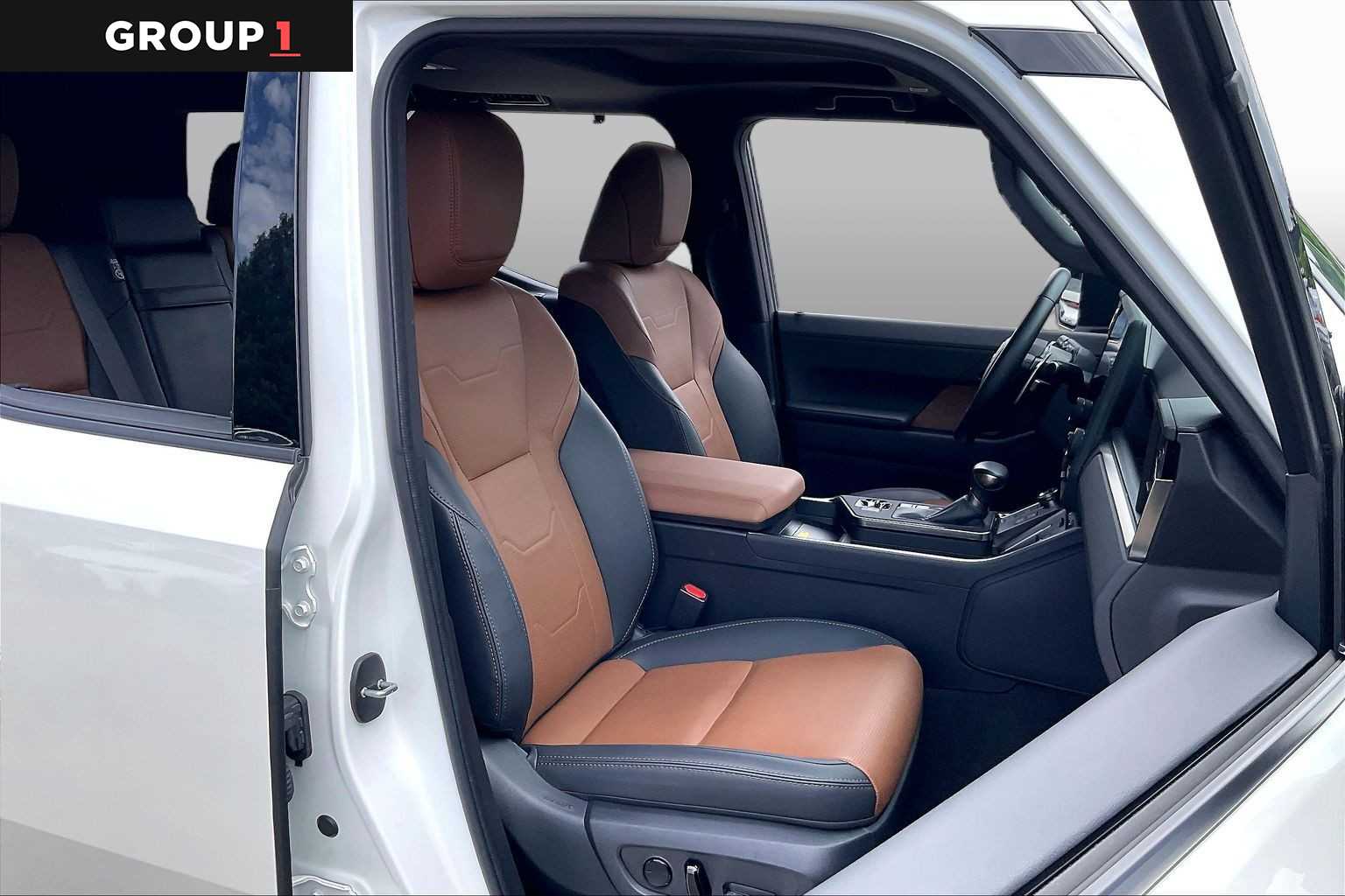 2025 Lexus GX 550 Luxury  Eminent White Pearl at Lexus Southwest Houston