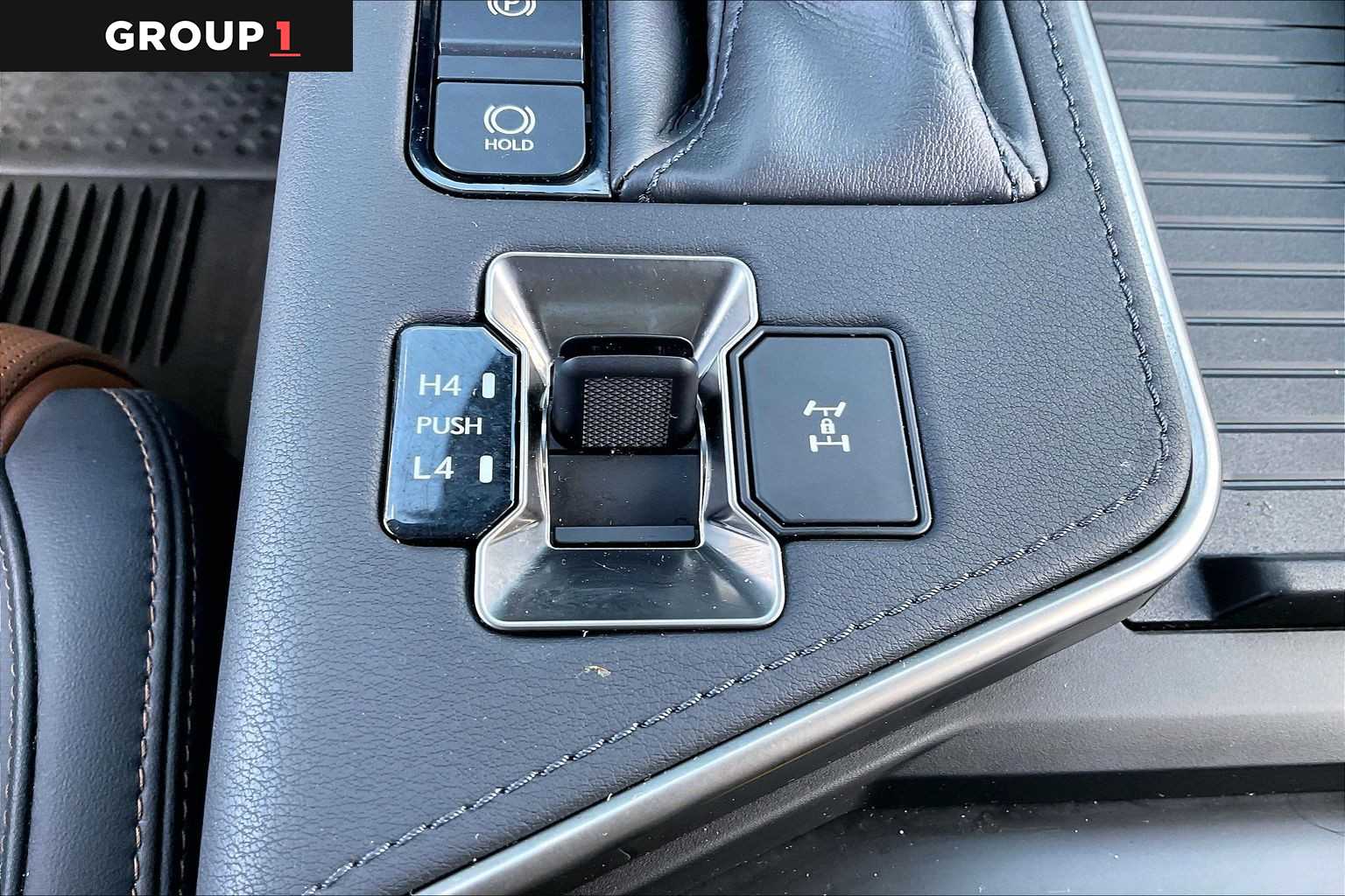 2024 Lexus GX 550 photo 33 of 34