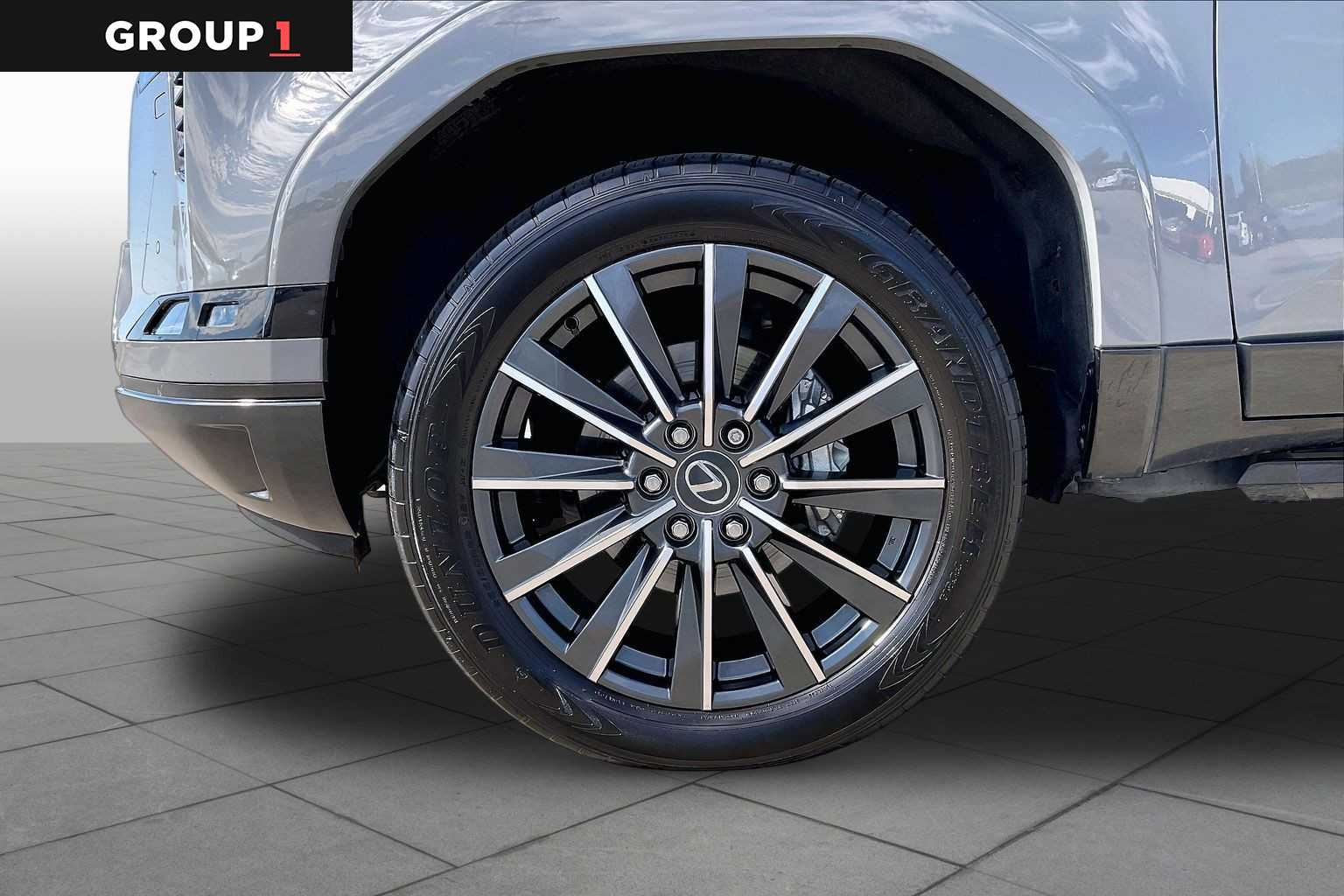 2024 Lexus GX 550 photo 9 of 34